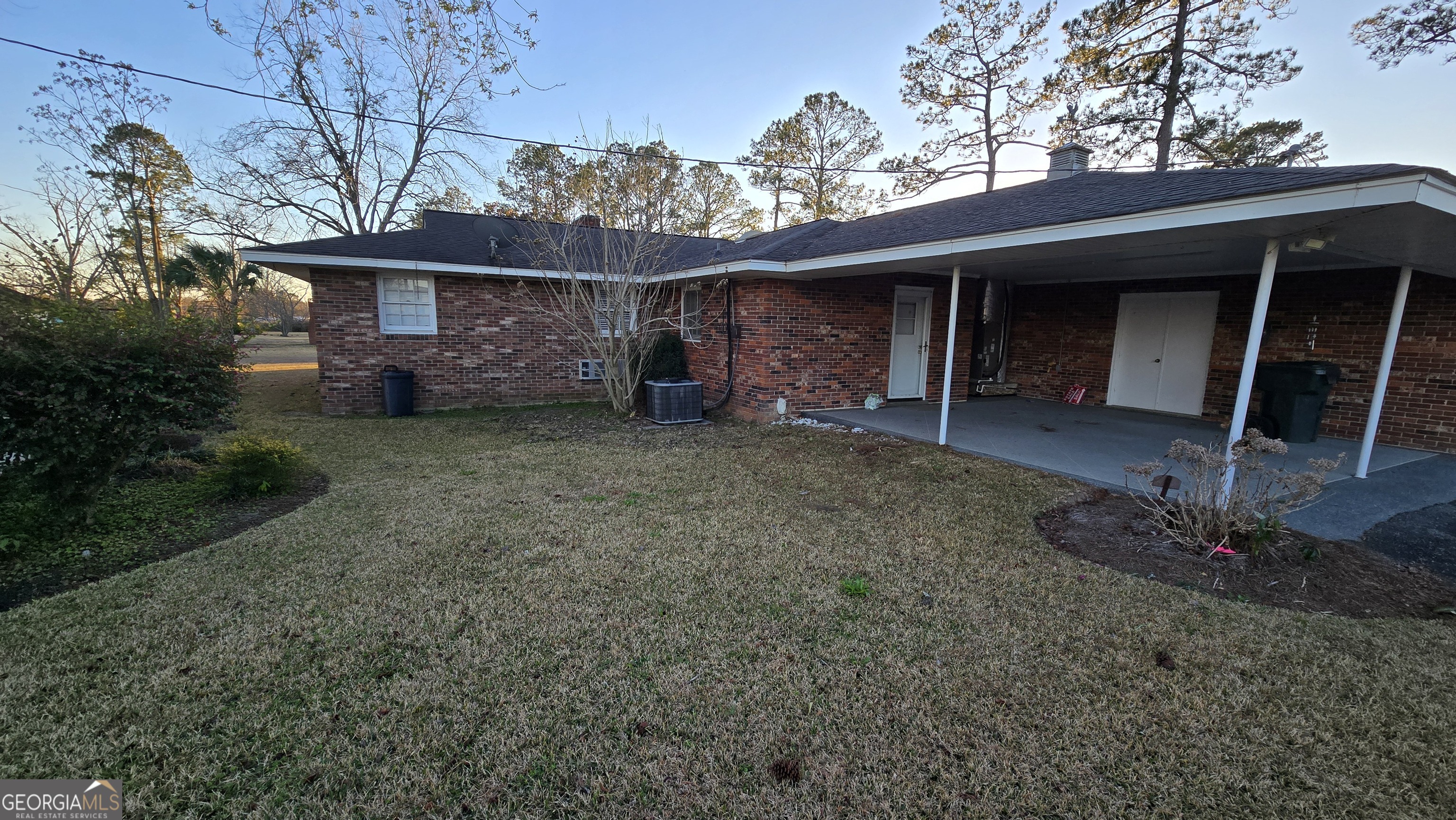 105 Rosemont Road Property Photo 6