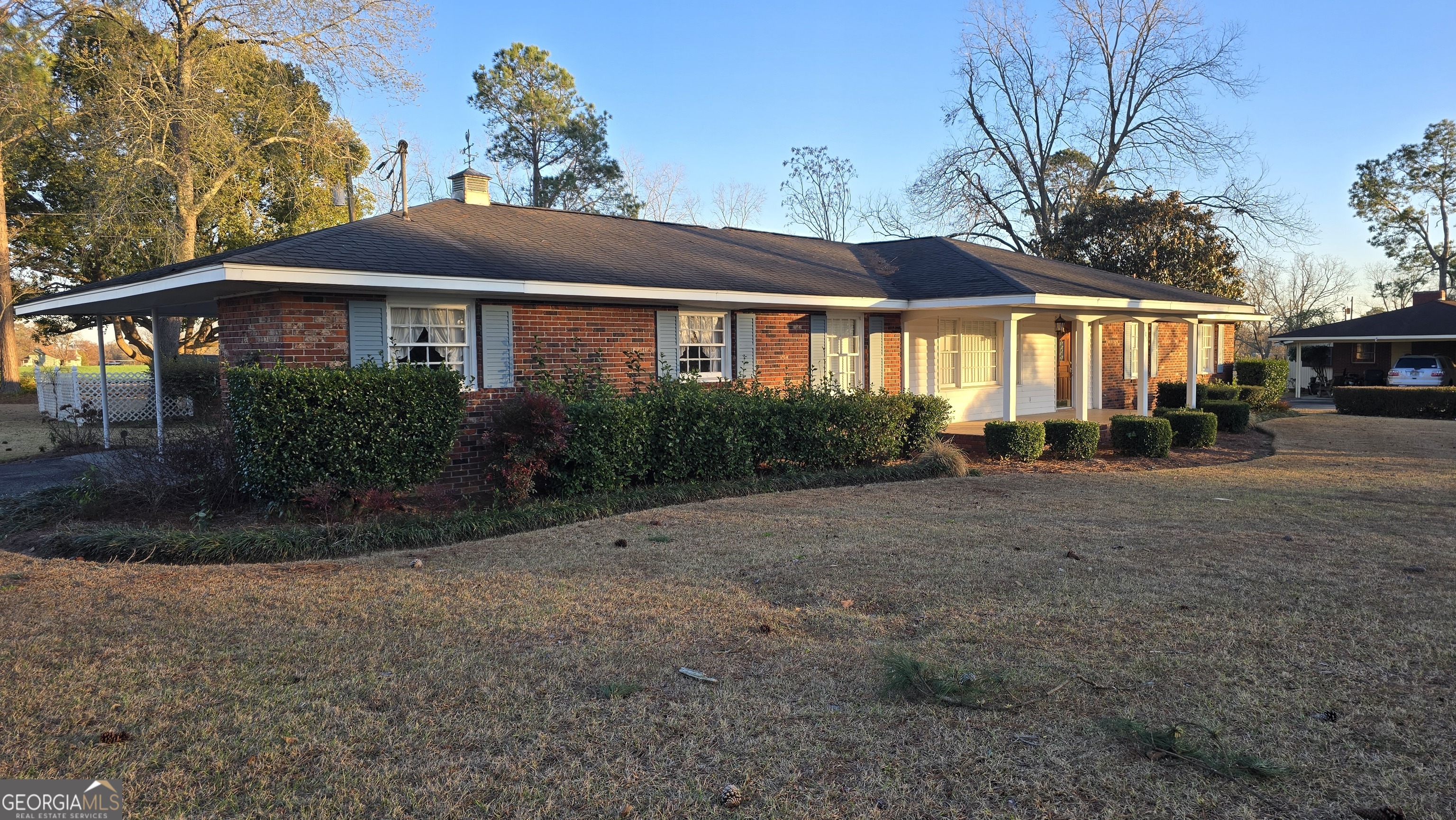 105 Rosemont Road Property Photo 14