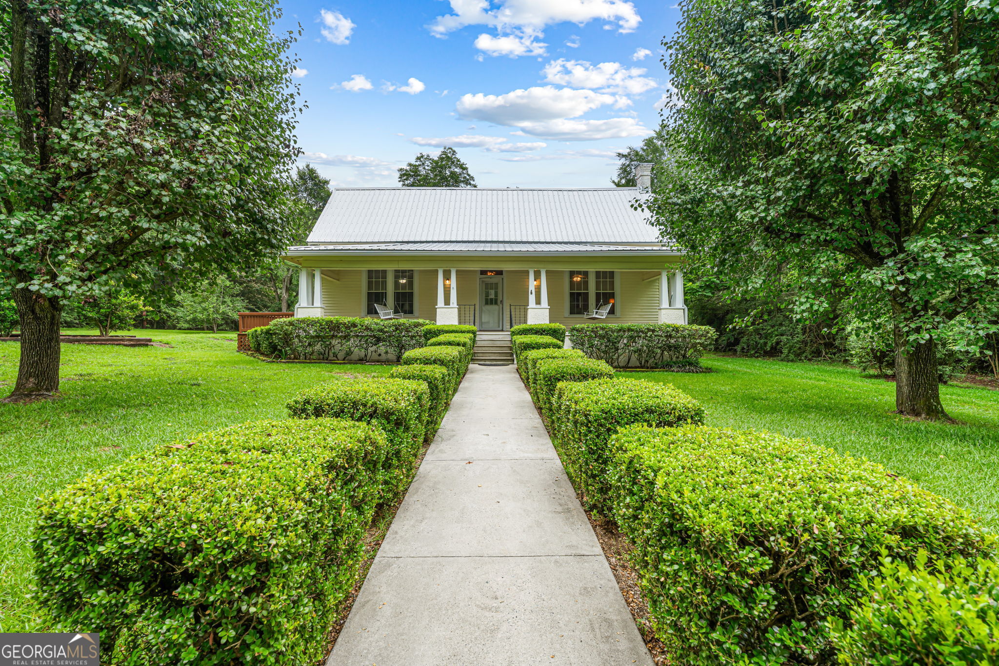 492 Ga Highway 26 E Property Photo 1