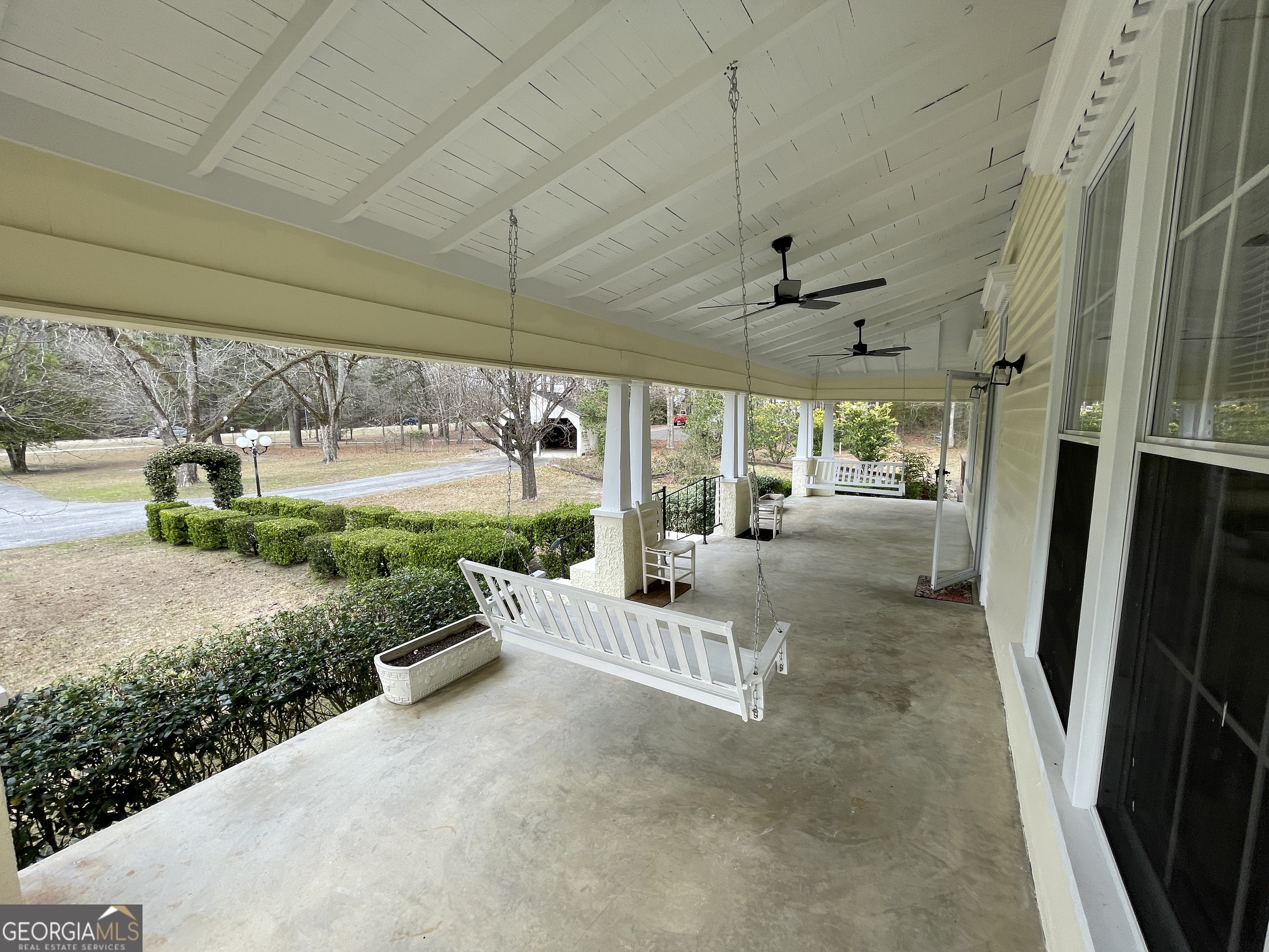 492 Ga Highway 26 E Property Photo 3