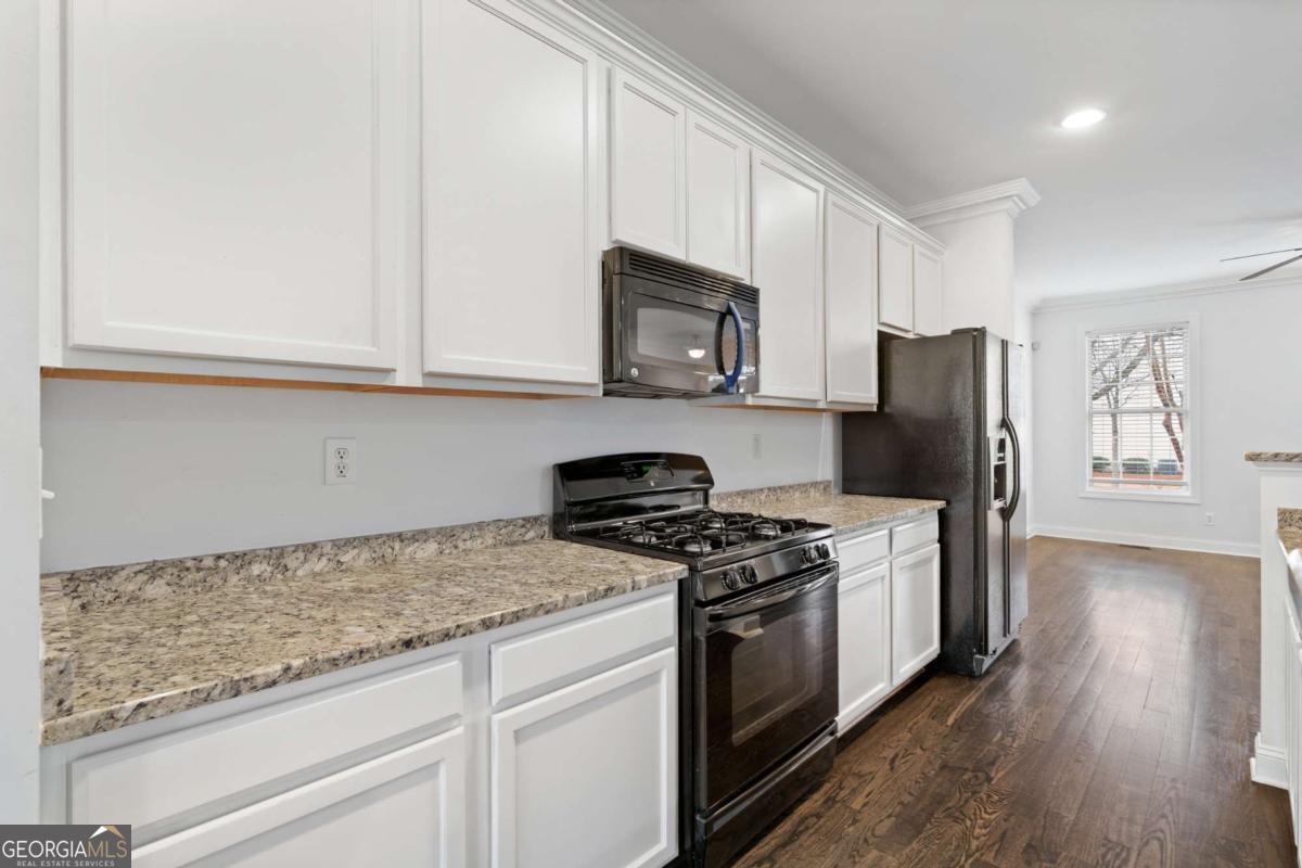 7054 Elmwood Ridge Court Property Photo 13