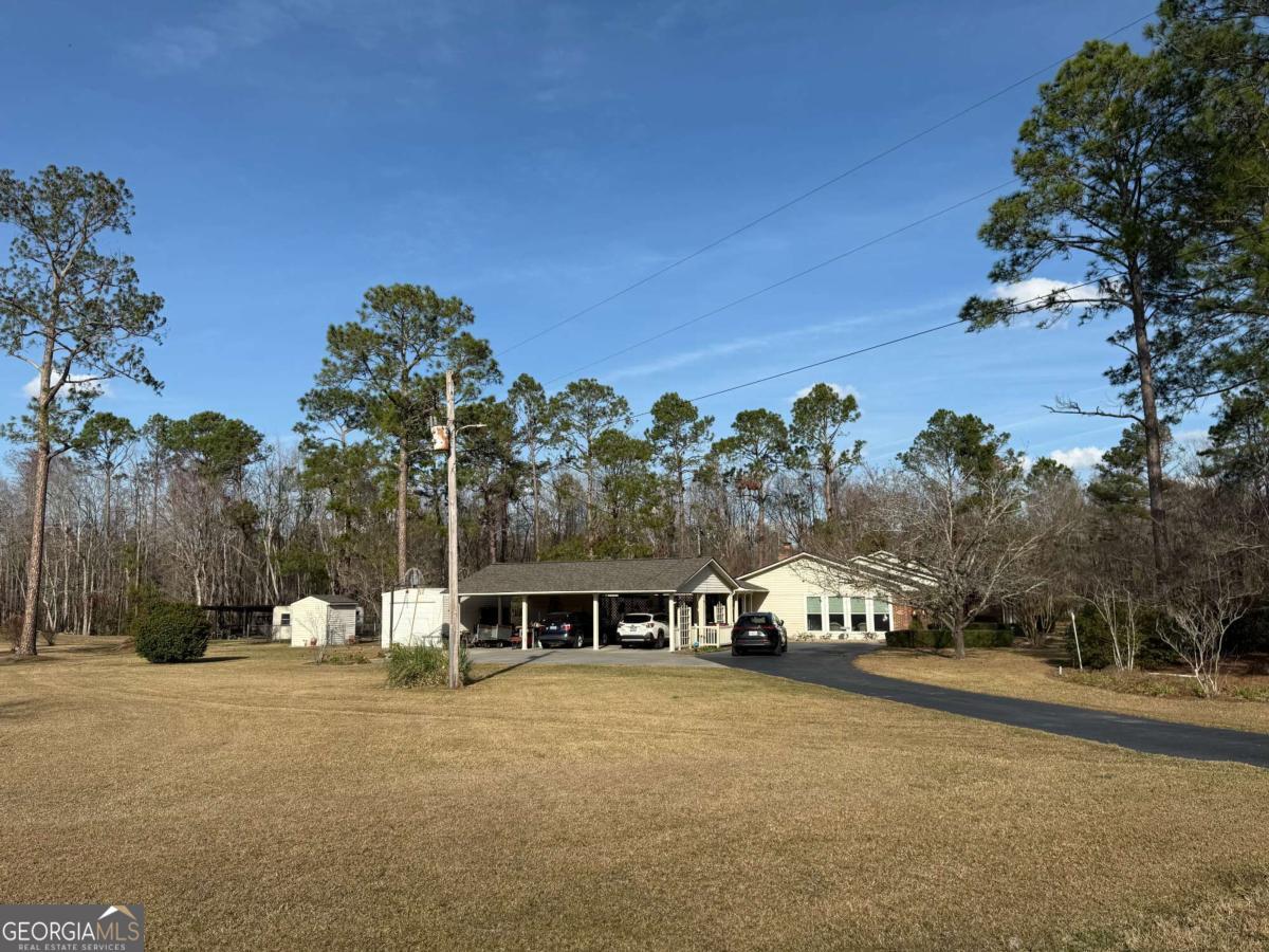 5686 Golden Isle W Property Photo 8