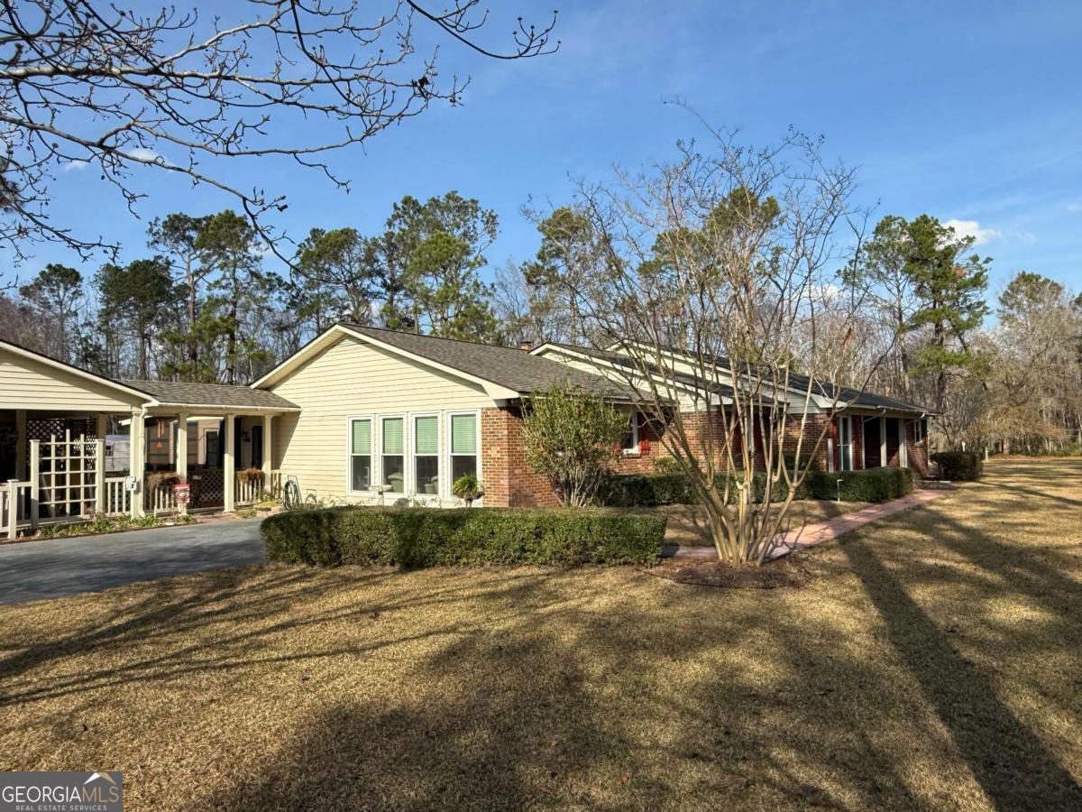 5686 Golden Isle W Property Photo 10