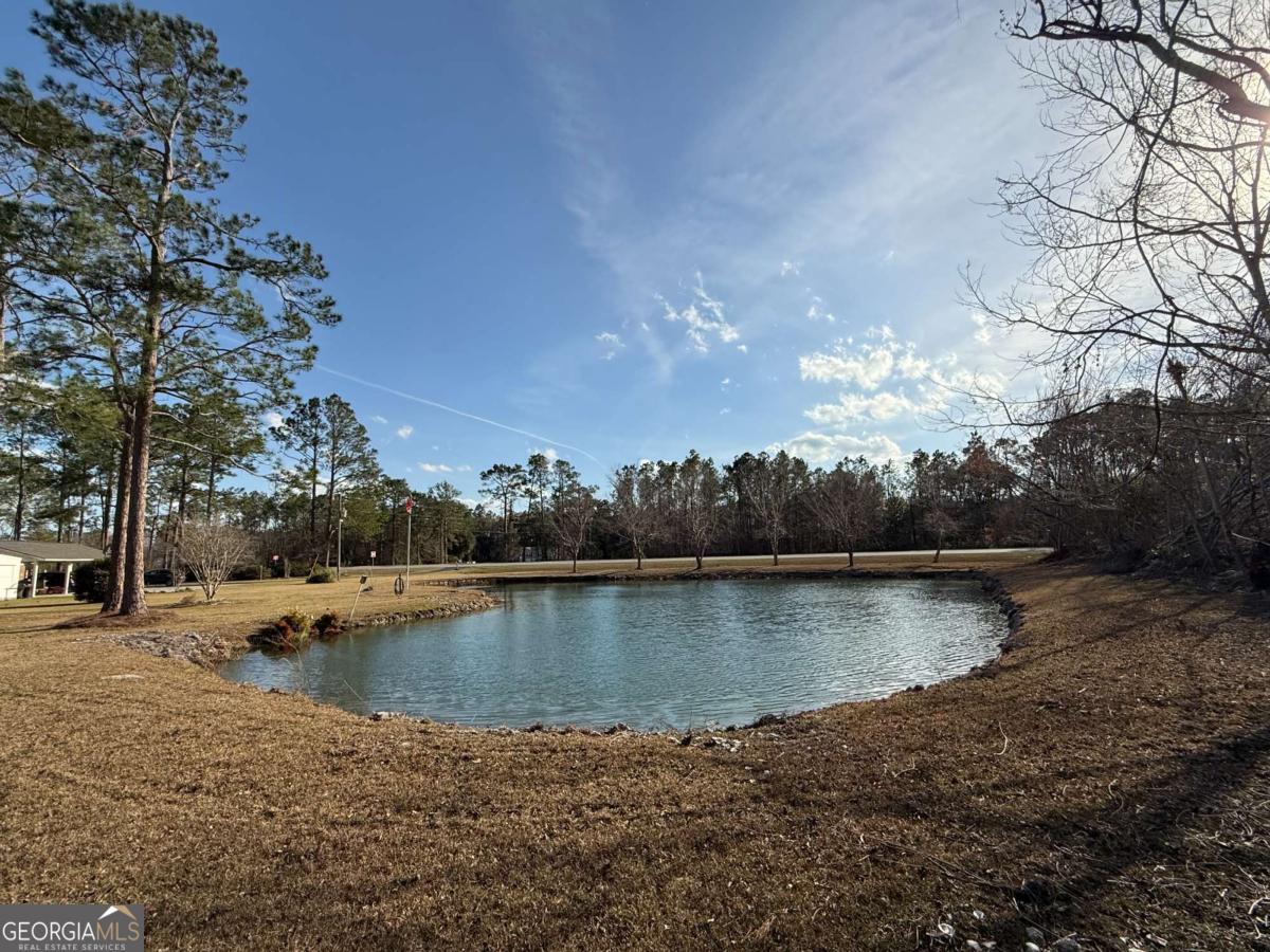 5686 Golden Isle W Property Photo 14