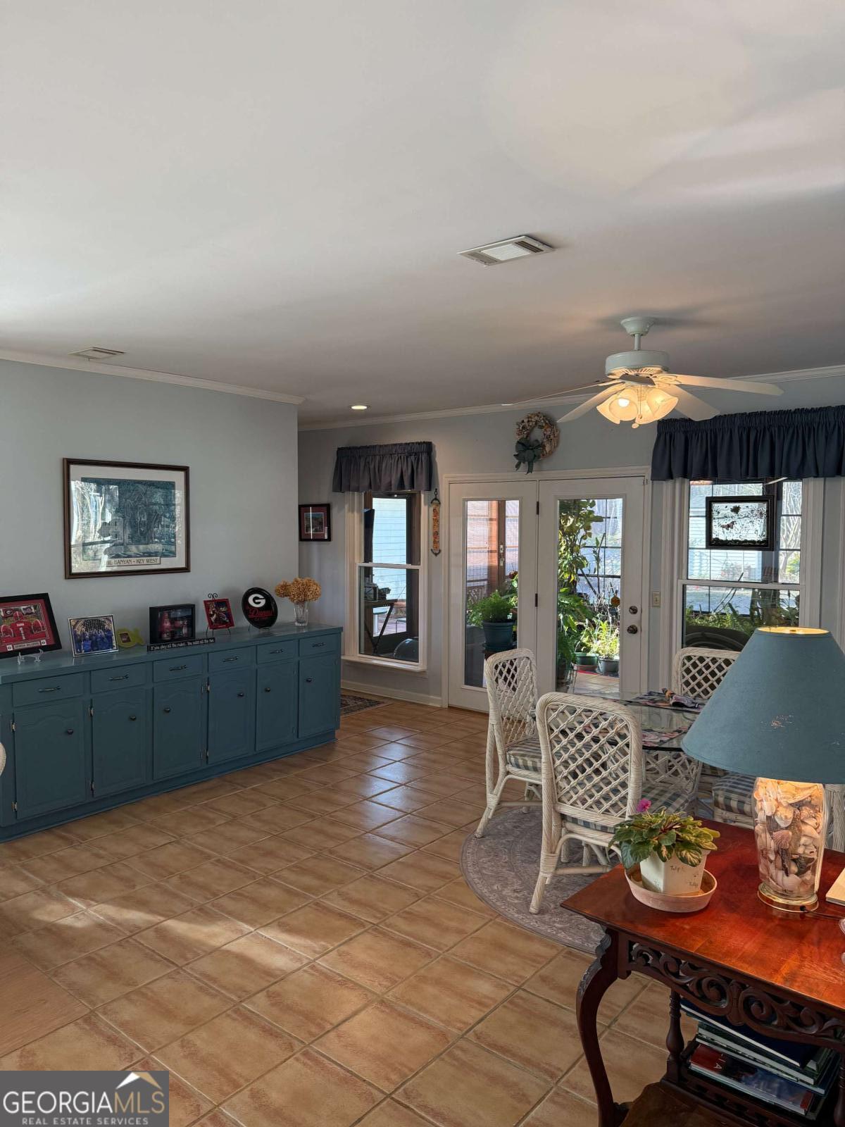 5686 Golden Isle W Property Photo 21