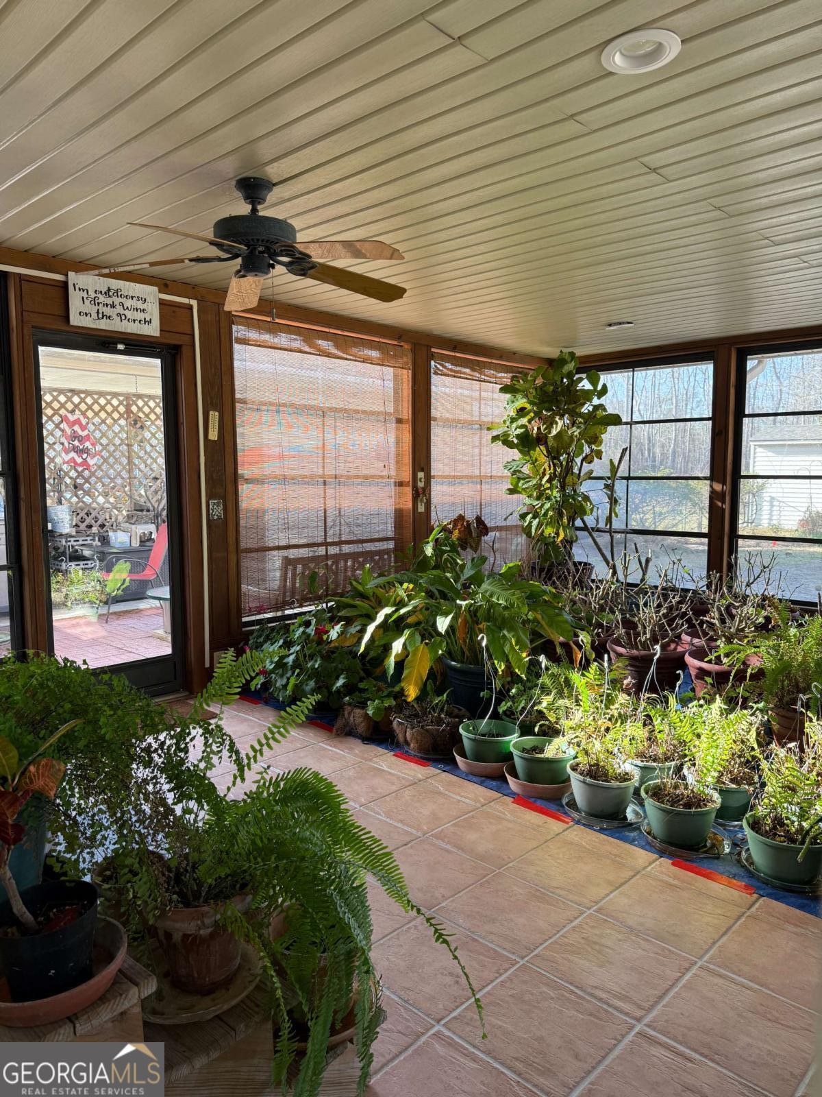 5686 Golden Isle W Property Photo 25