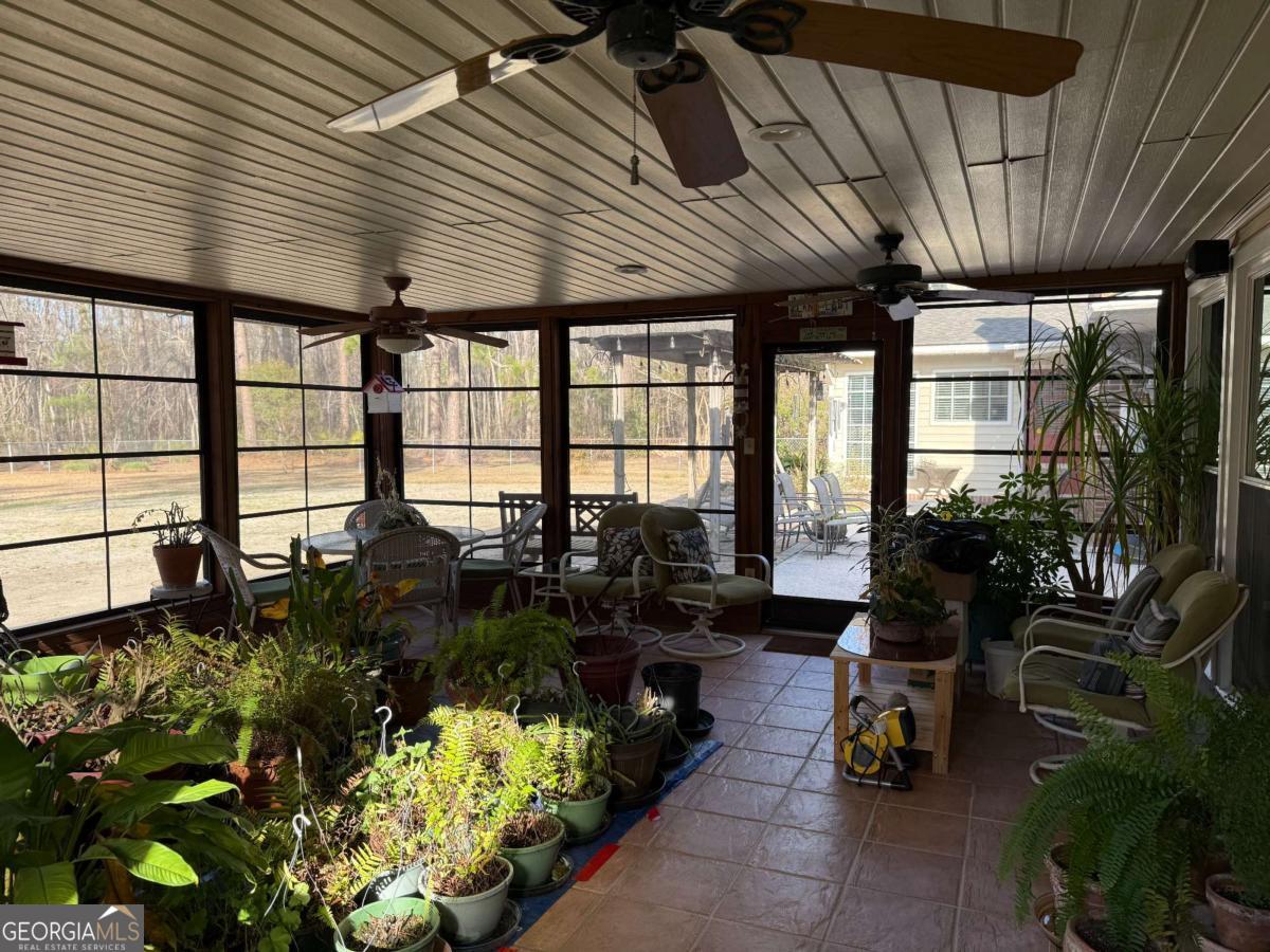 5686 Golden Isle W Property Photo 26