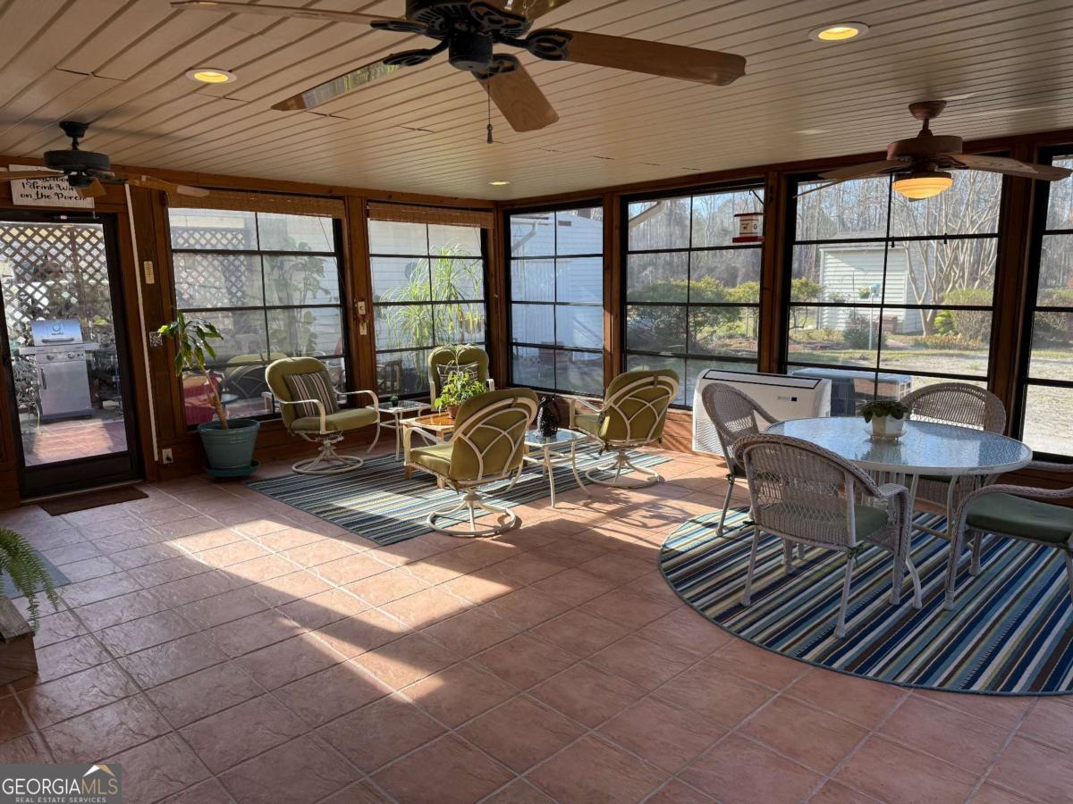5686 Golden Isle W Property Photo 69