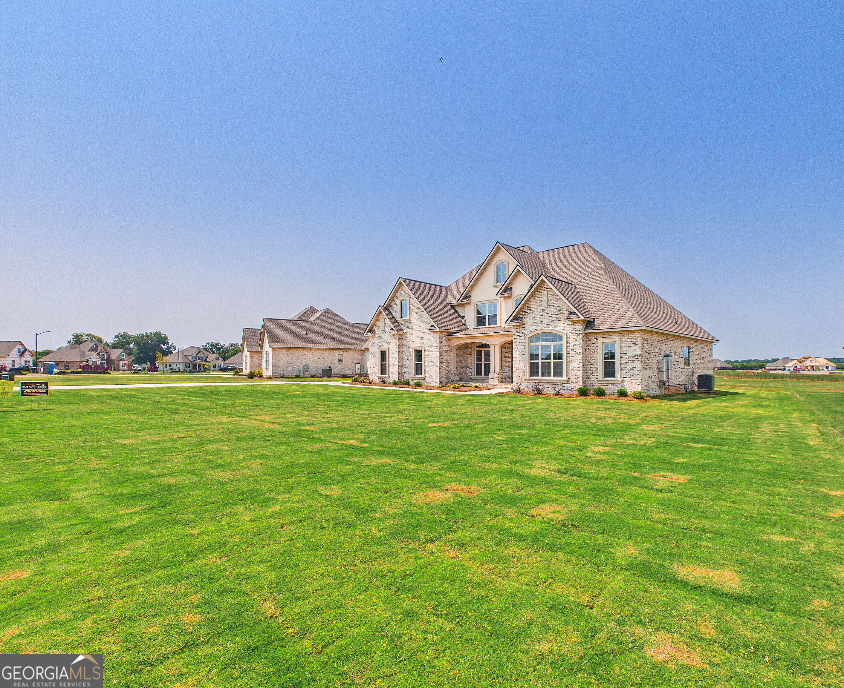 119 Pridgen Pass Property Photo 6