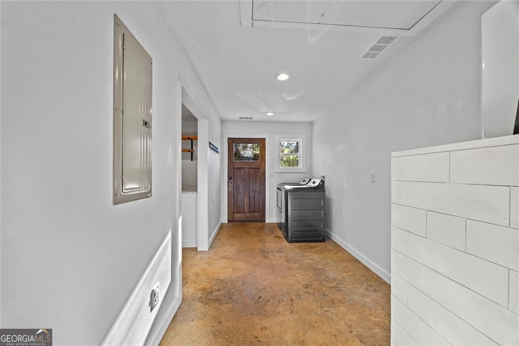 665 N Holcomb Drive Property Photo 33