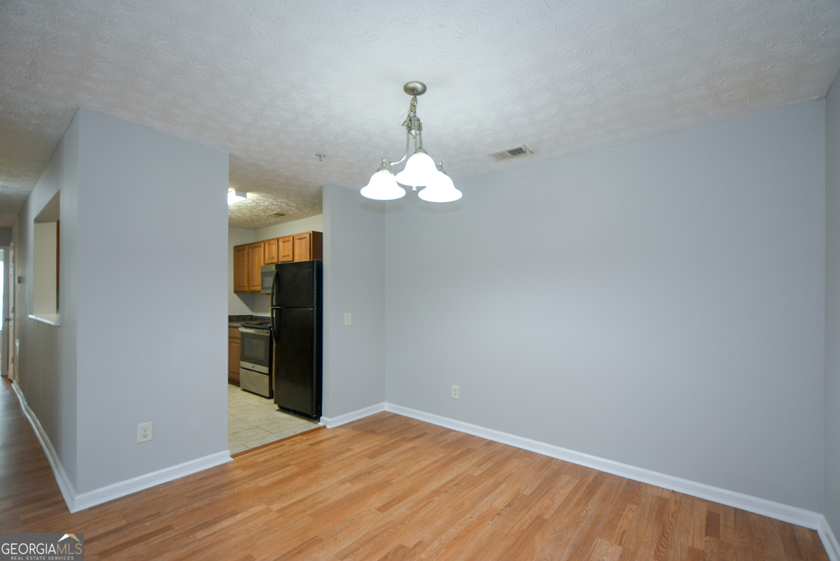 4101 Fairington Club Drive Property Photo 9