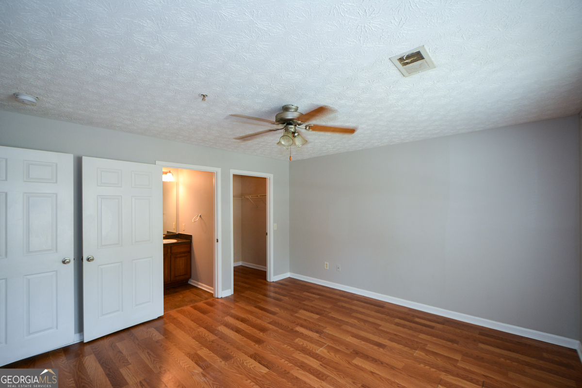 4101 Fairington Club Drive Property Photo 15