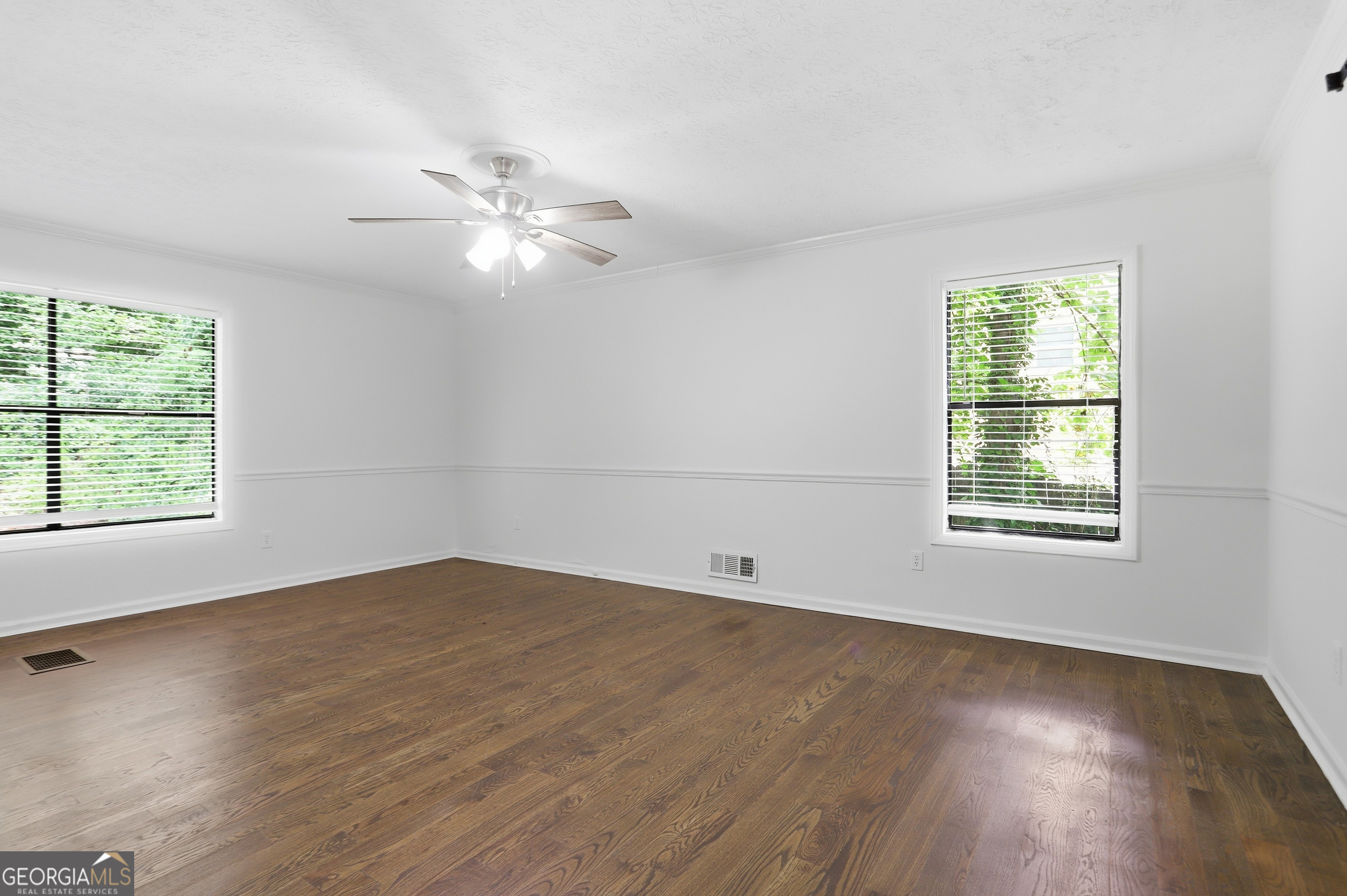 124 Creekview Drive Property Photo 15