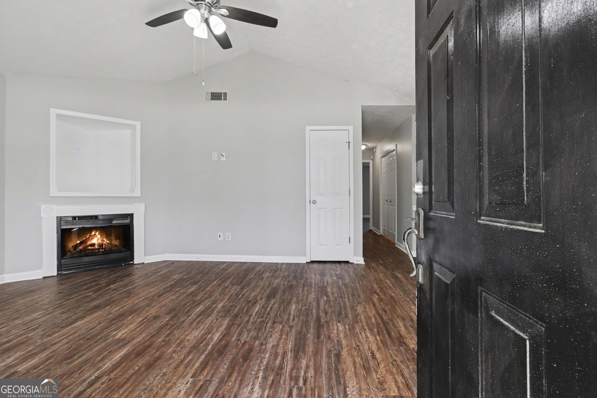 6279 Avery Street Sw Property Photo 5