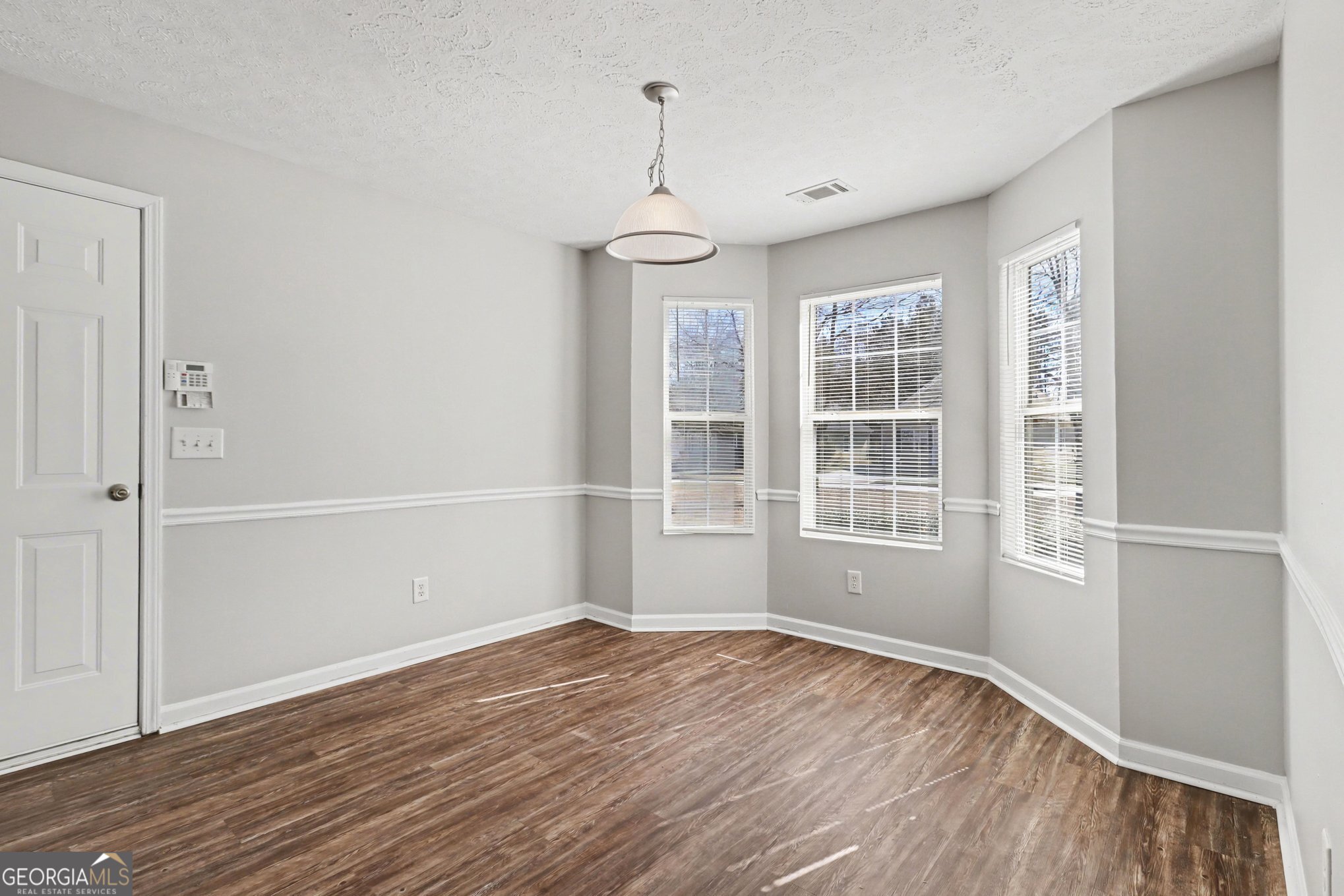 6279 Avery Street Sw Property Photo 13