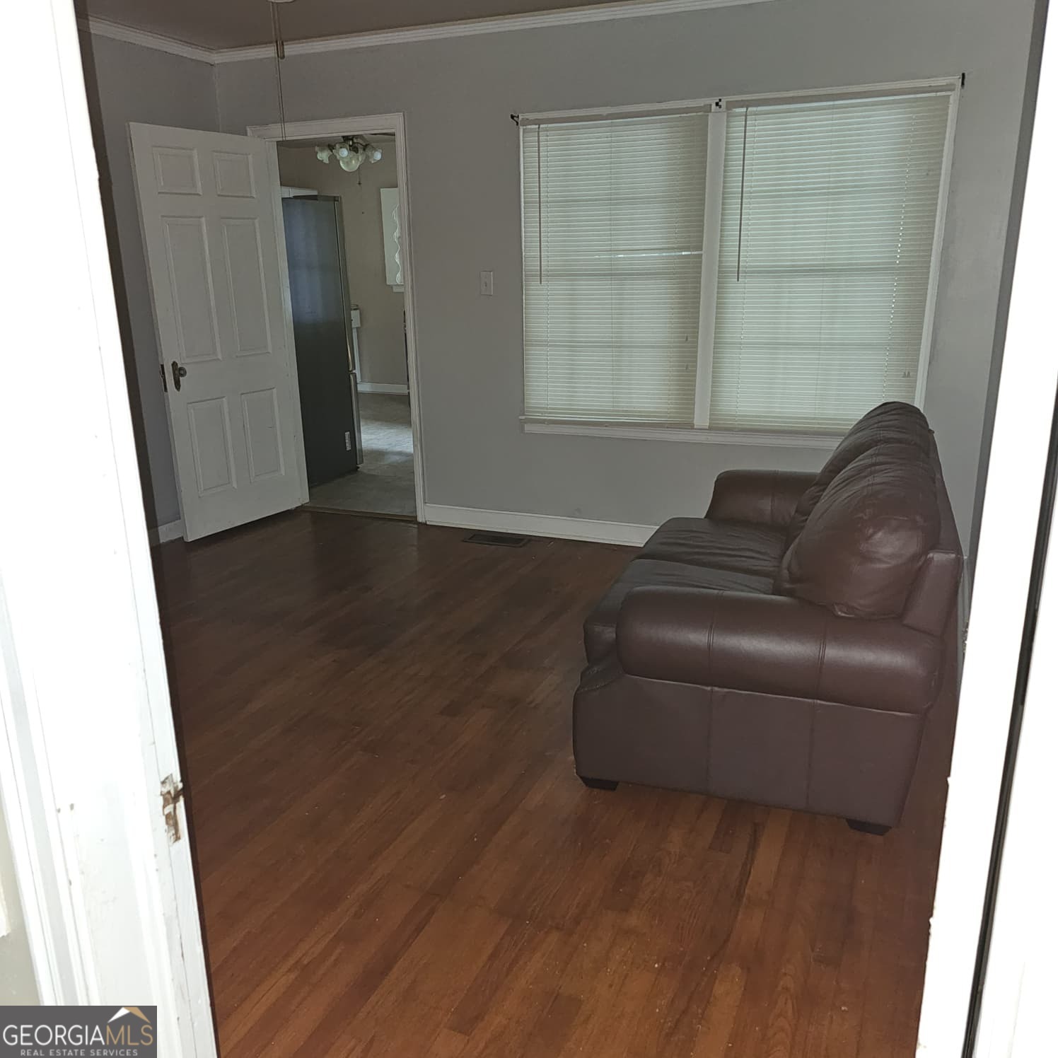 60 N East Main Street N Property Photo 3