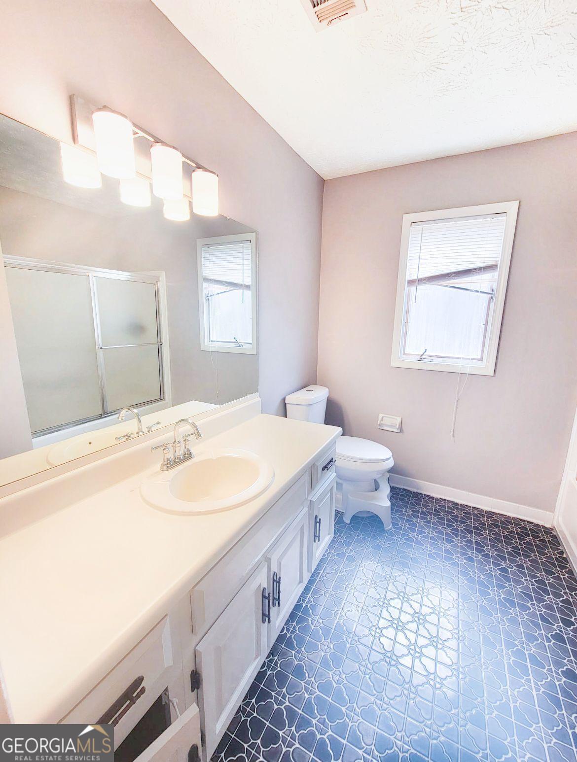 3348 Concord Corner Se Property Photo 1