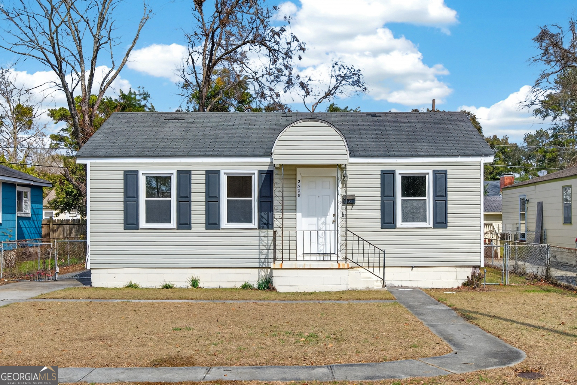 2308 New York Avenue Property Photo 1