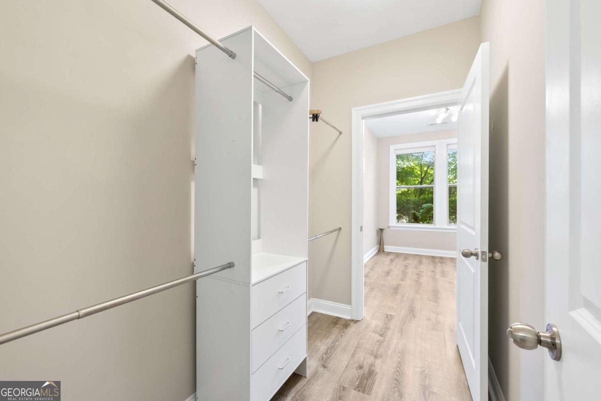 901 Abernathy Road Ne # 1230 Property Photo 14