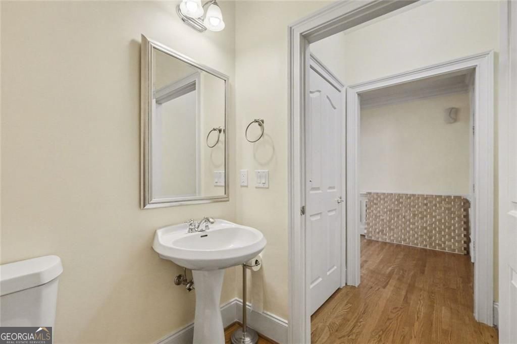 725 Windsor Place Circle Sw Property Photo 11