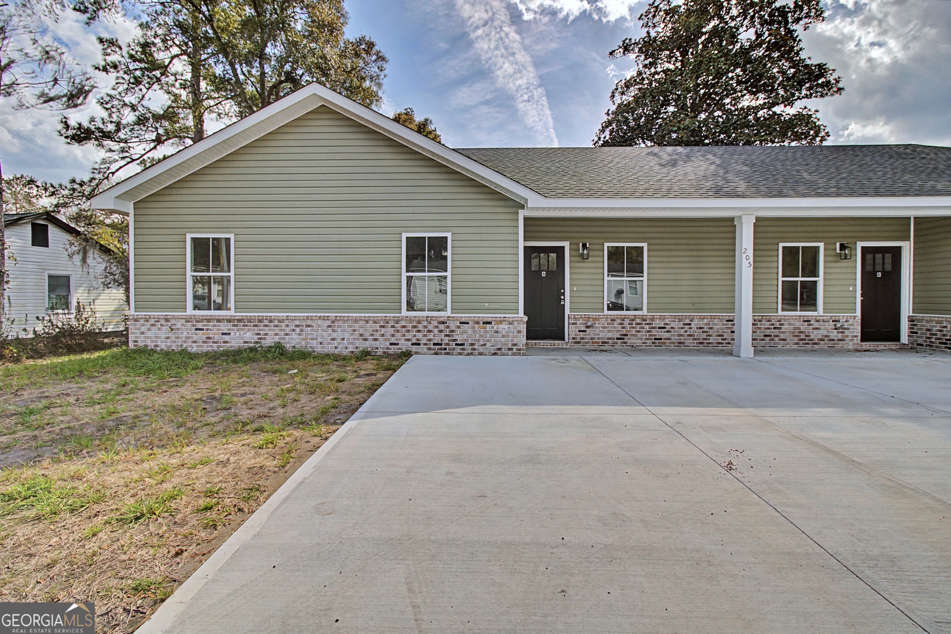 205 Bagley Avenue Property Photo 1