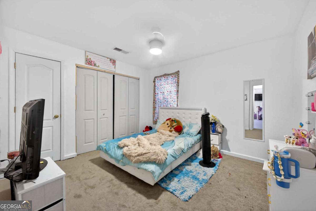 175 Grosslake Parkway Property Photo 19