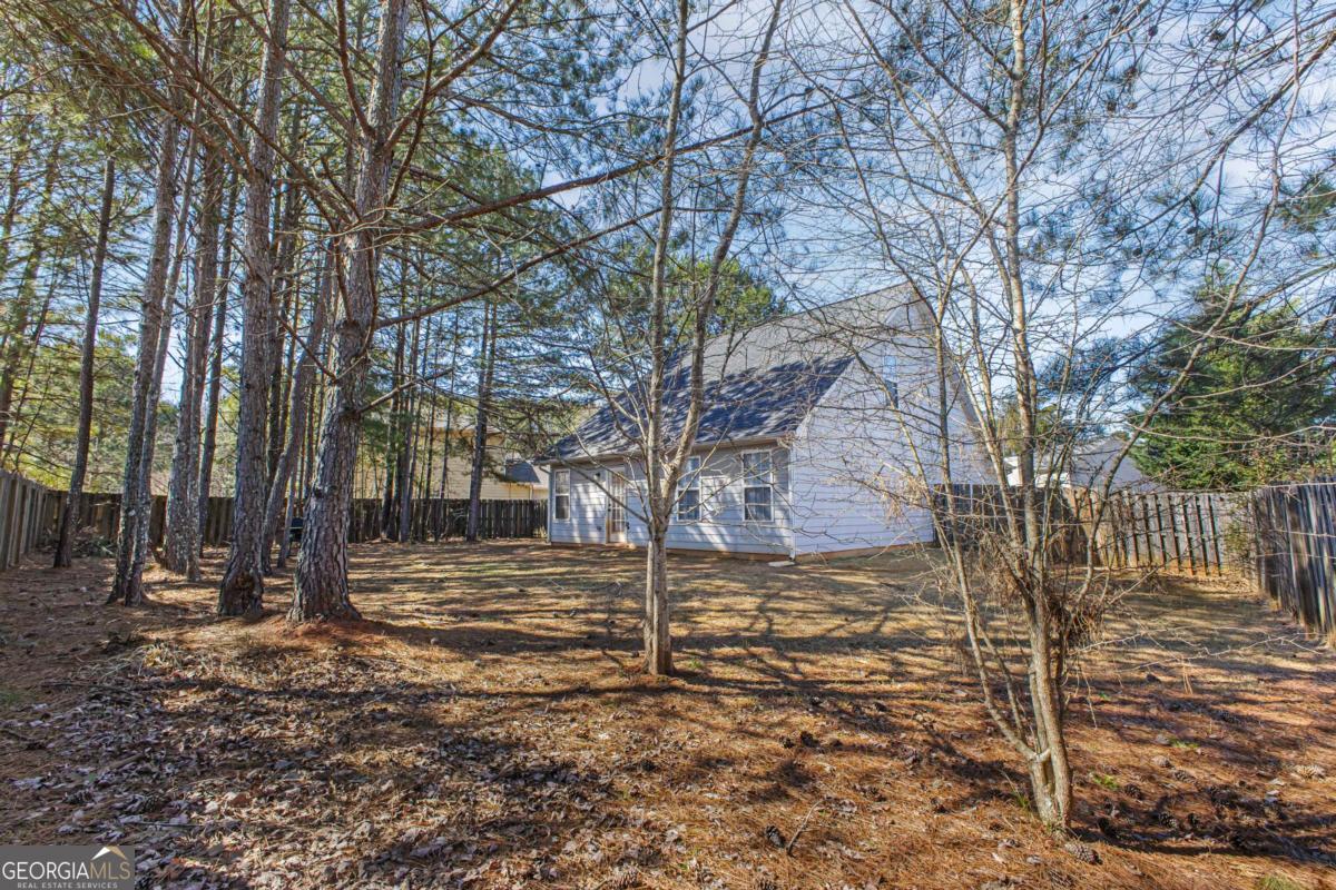 175 Grosslake Parkway Property Photo 25