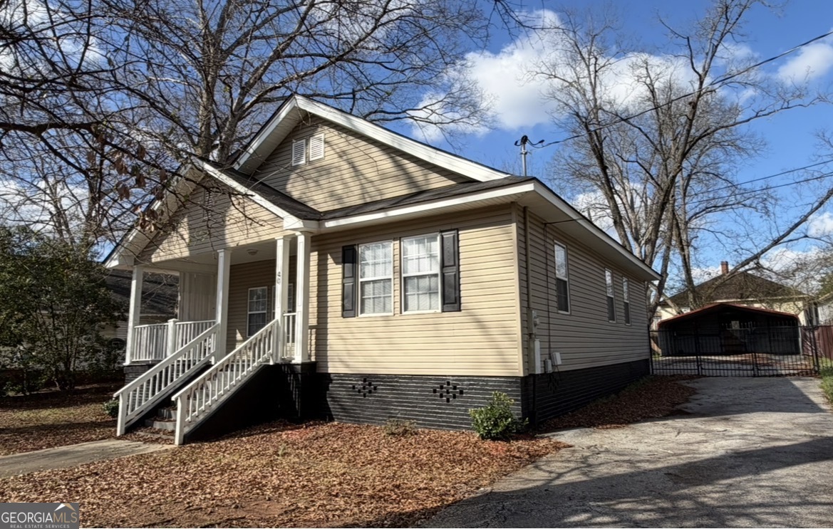 40 Edgewood Avenue Property Photo 3