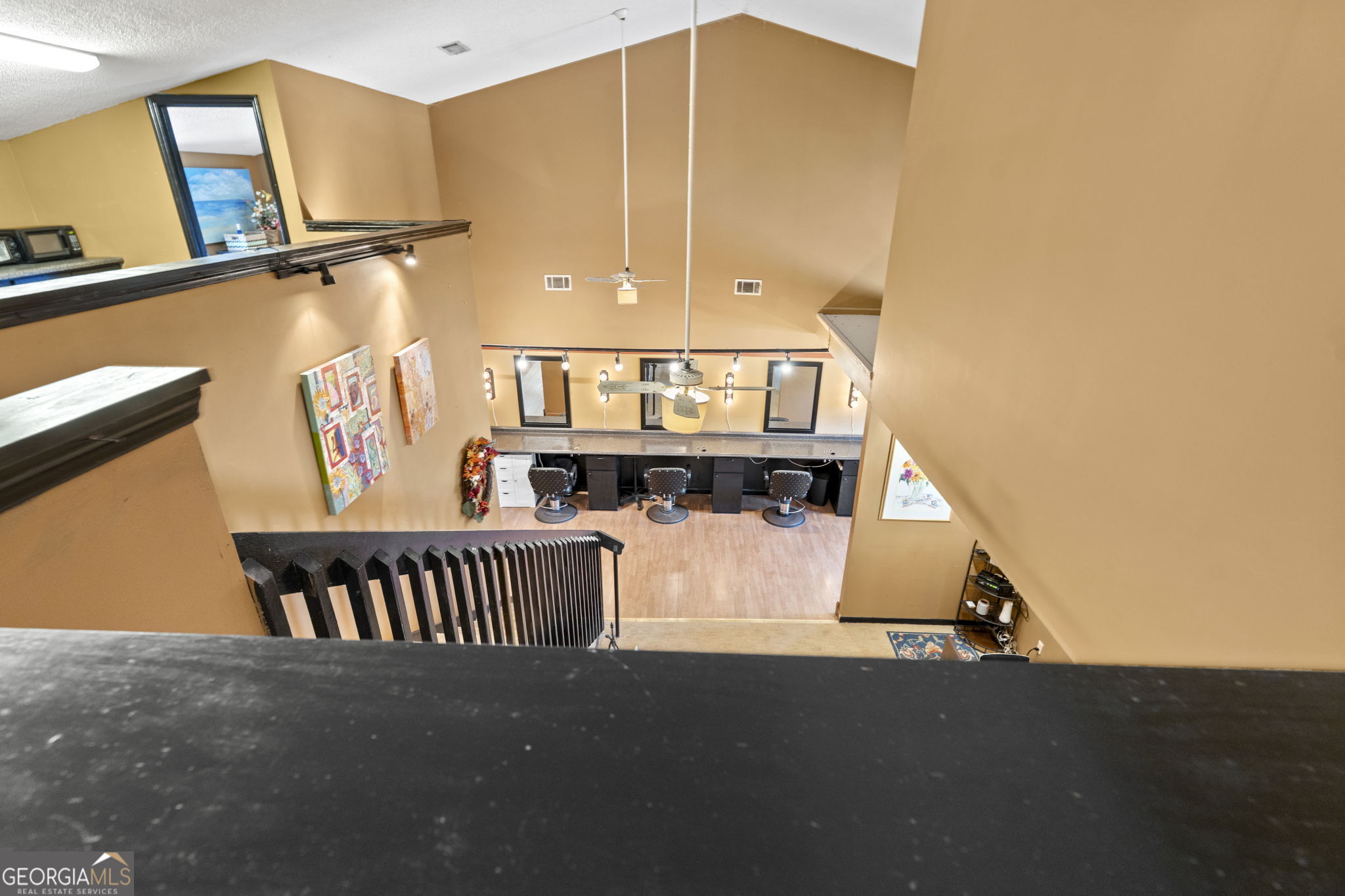 420 Corder Road Property Photo 32