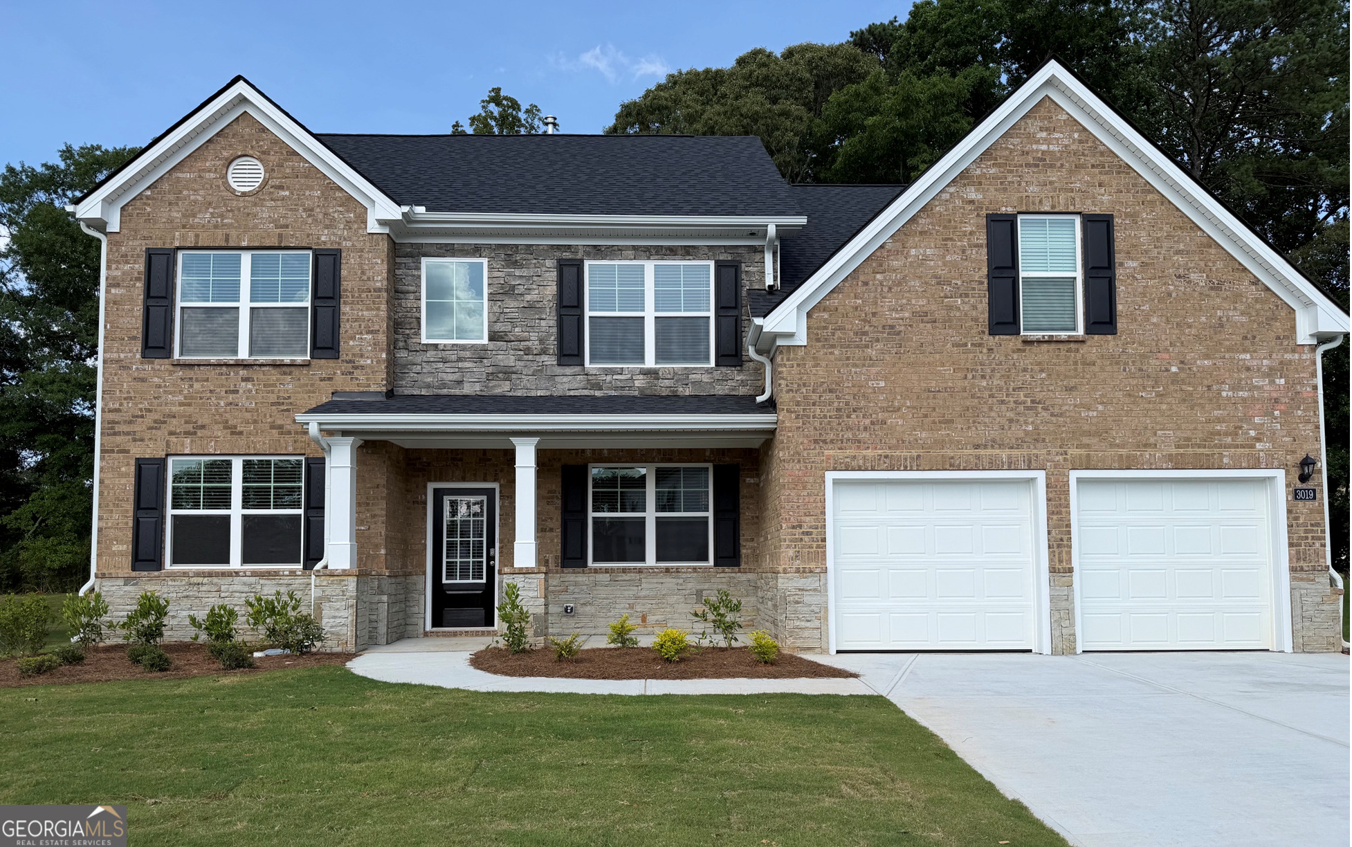 3019 Champions Way Property Photo 1