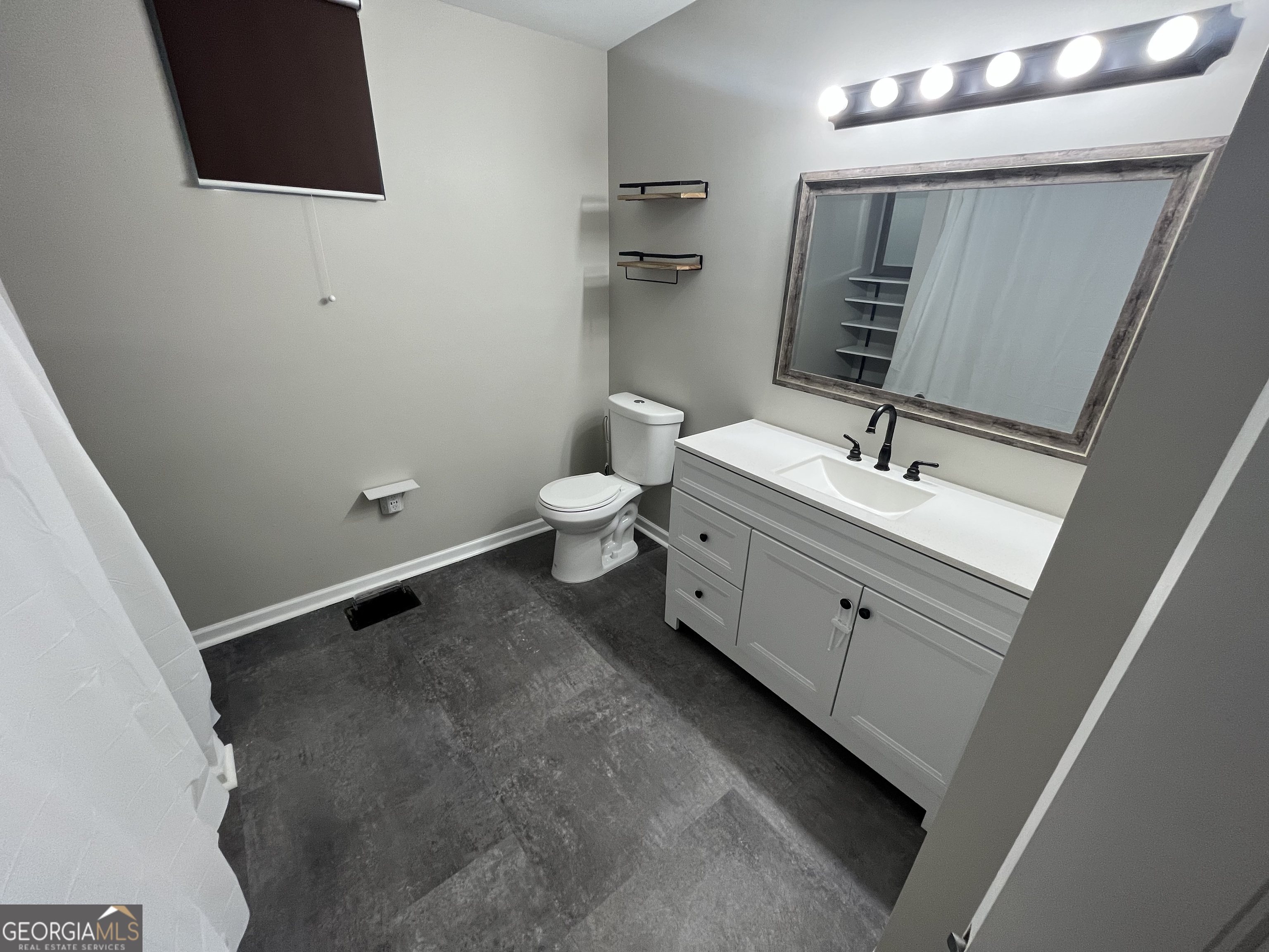 3 Beech Street Property Photo 14