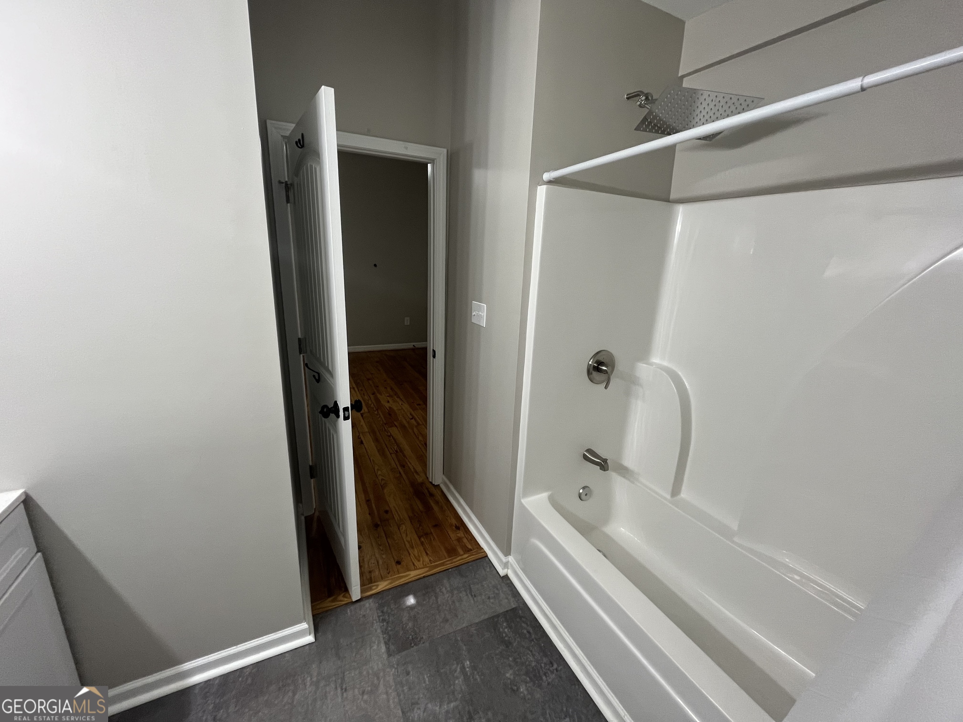 3 Beech Street Property Photo 16