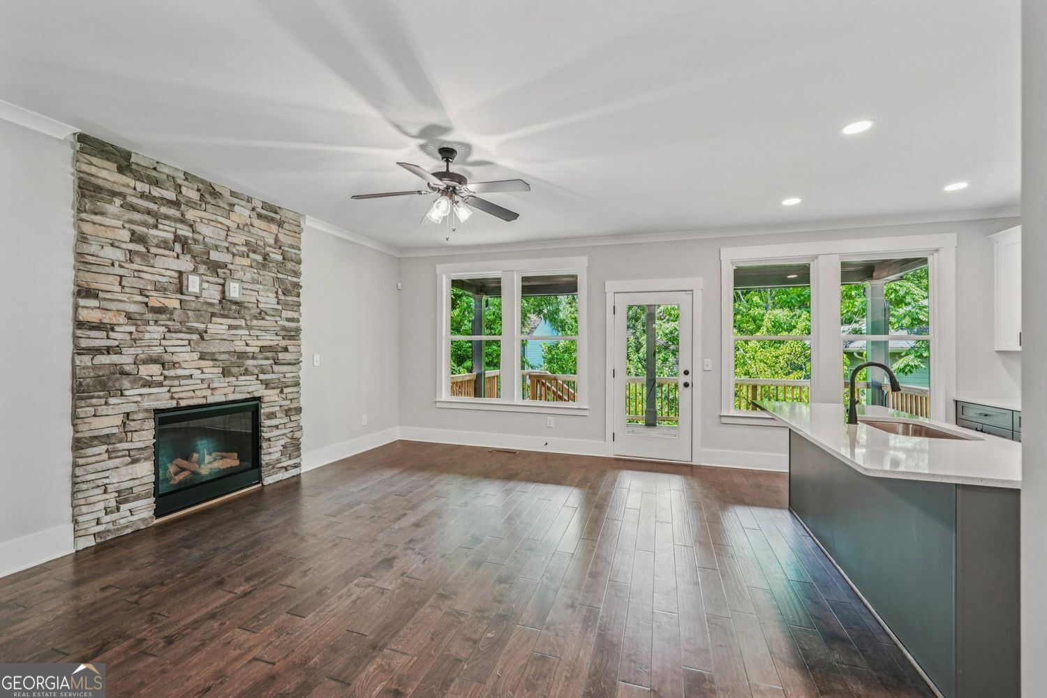 1179 Booker Avenue Sw Property Photo 9