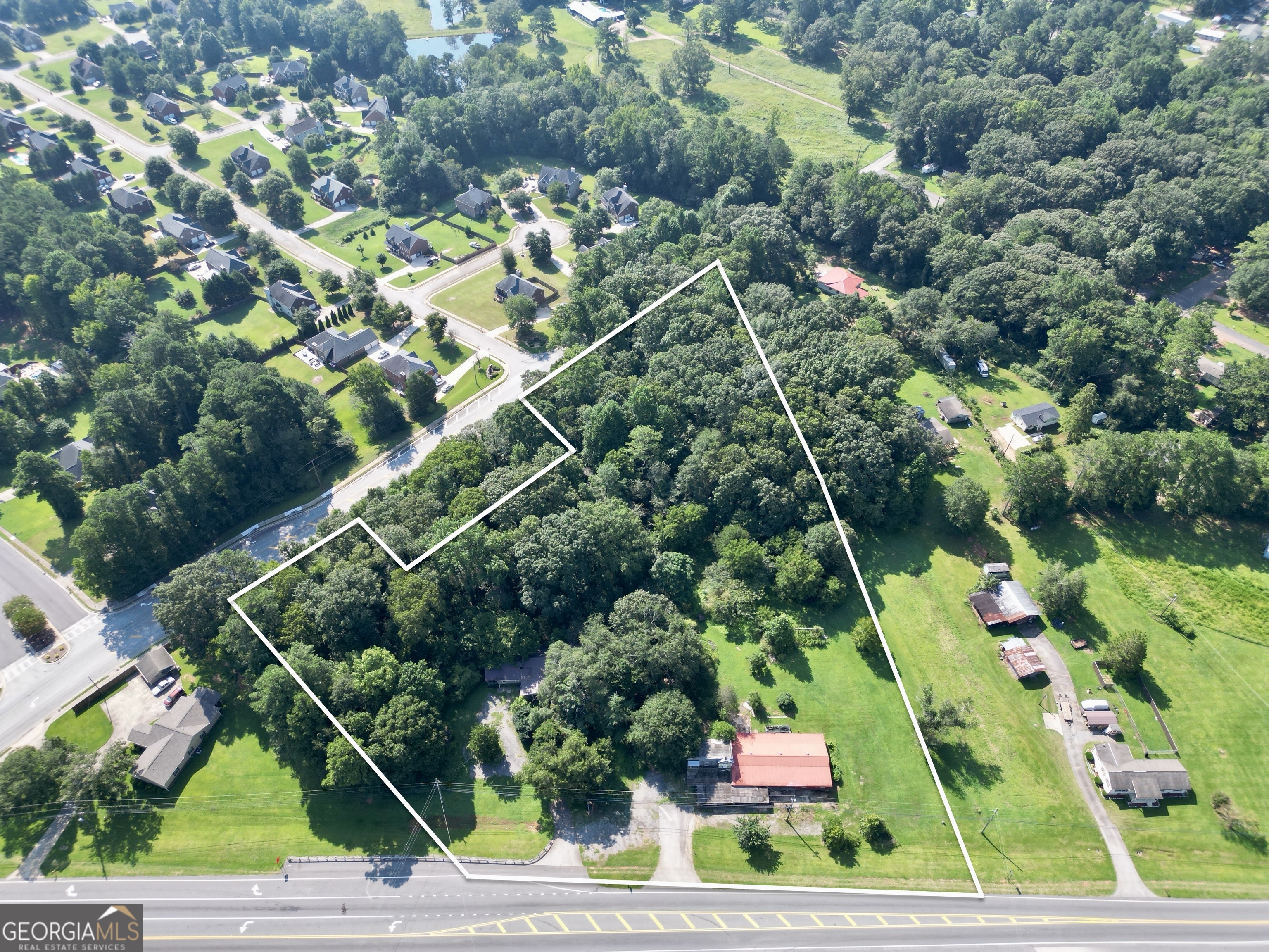 544 Highway 138 E Property Photo 1