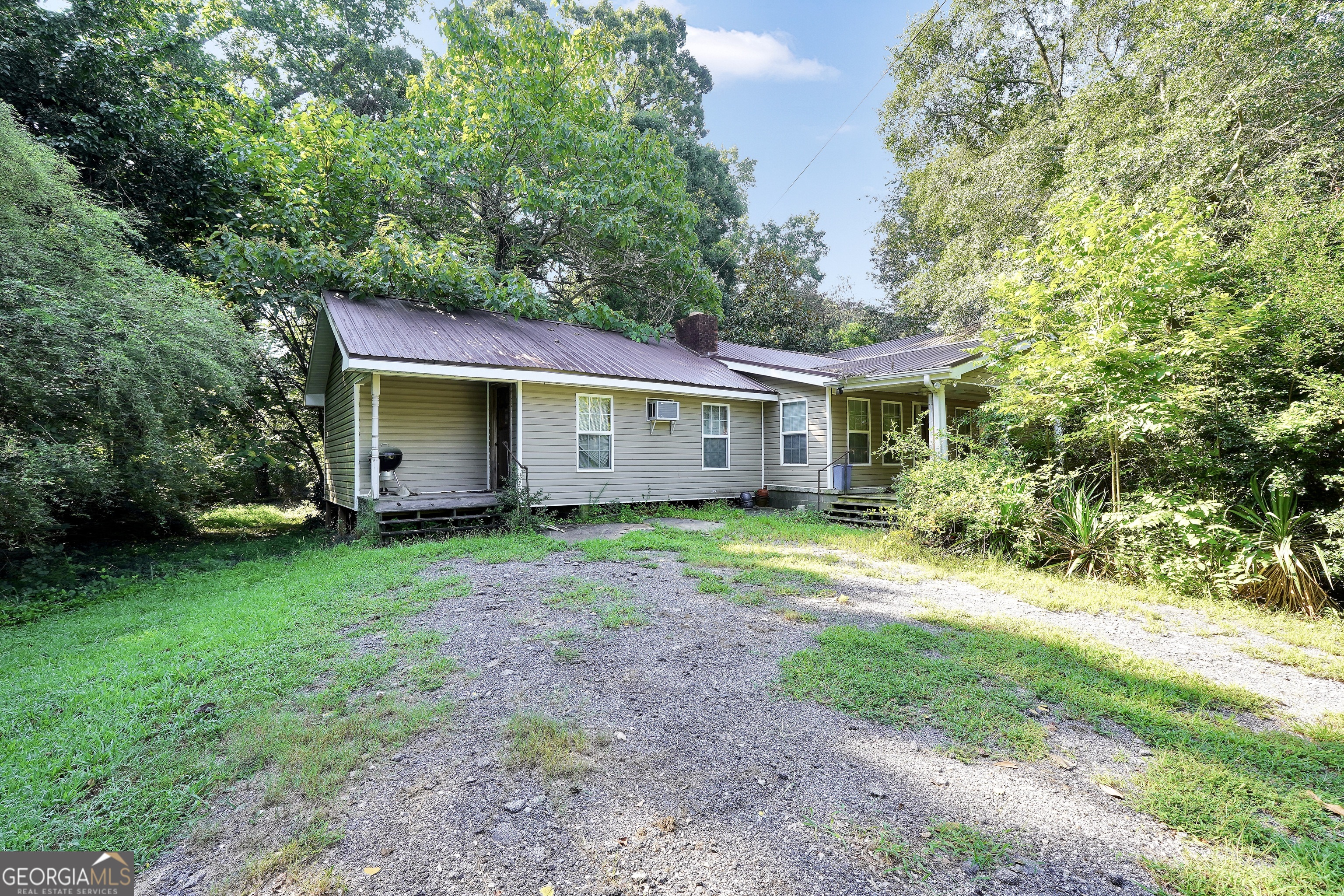 544 Highway 138 E Property Photo 6