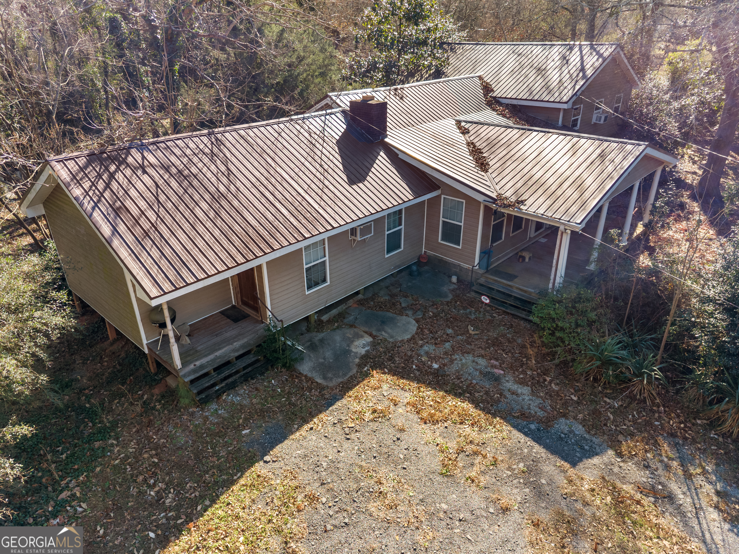 544 Highway 138 E Property Photo 9