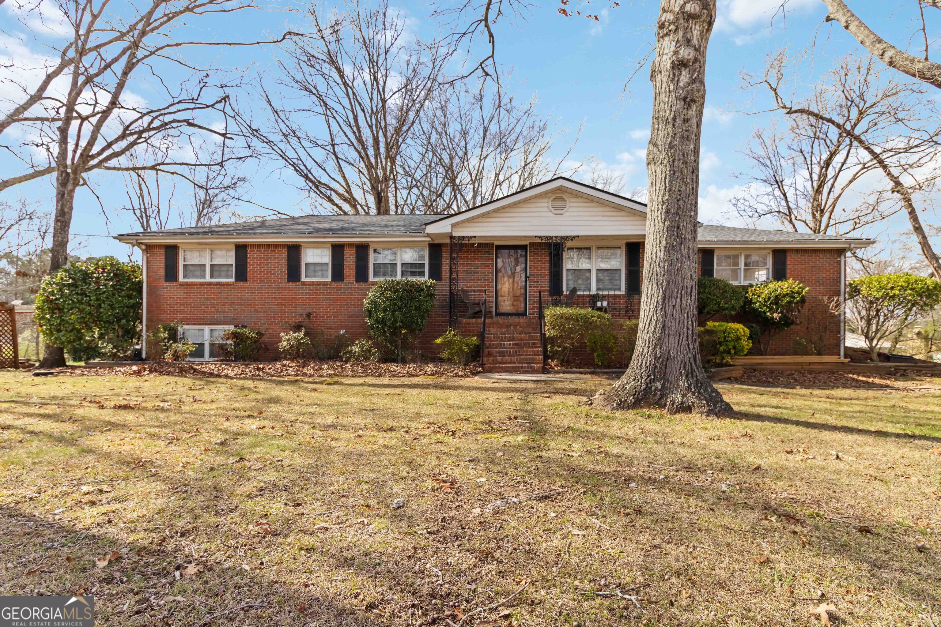 3829 Reynolds Road Property Photo 1