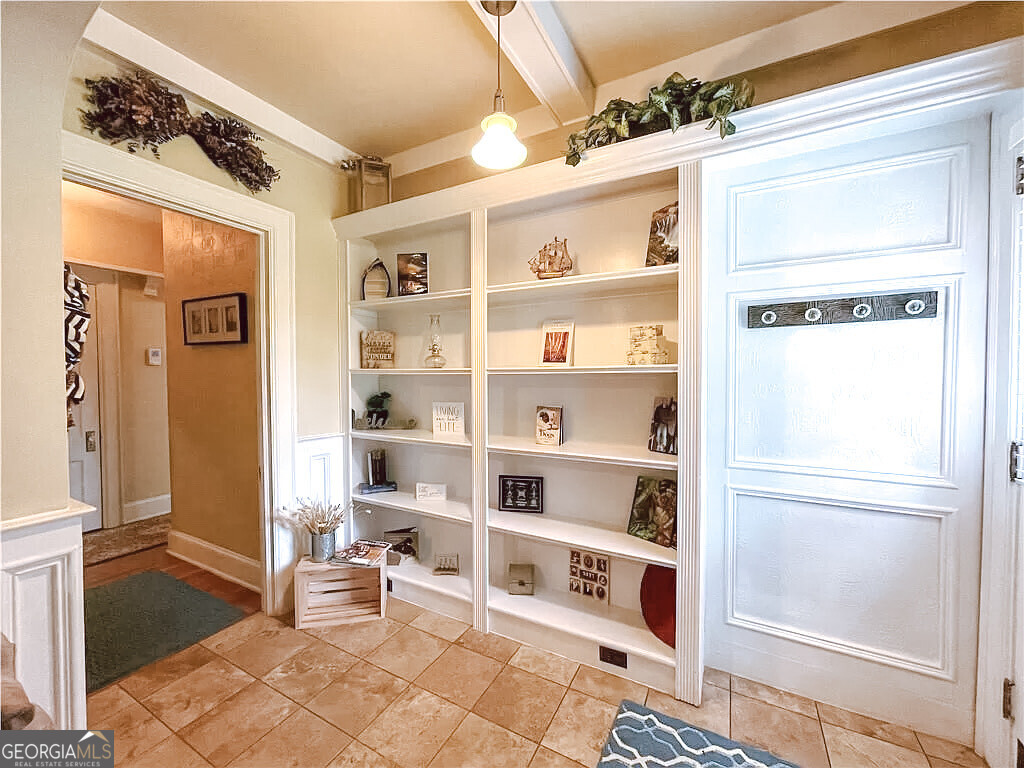 113 W Gordon Street Property Photo 10