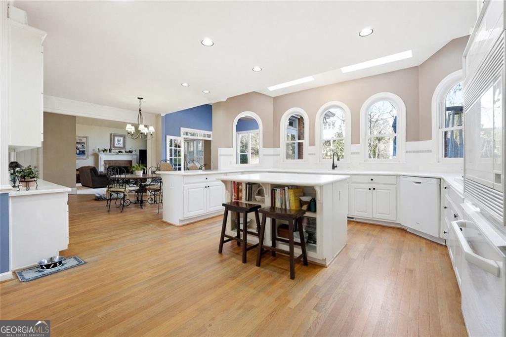 350 Waters Bend Way Property Photo 8