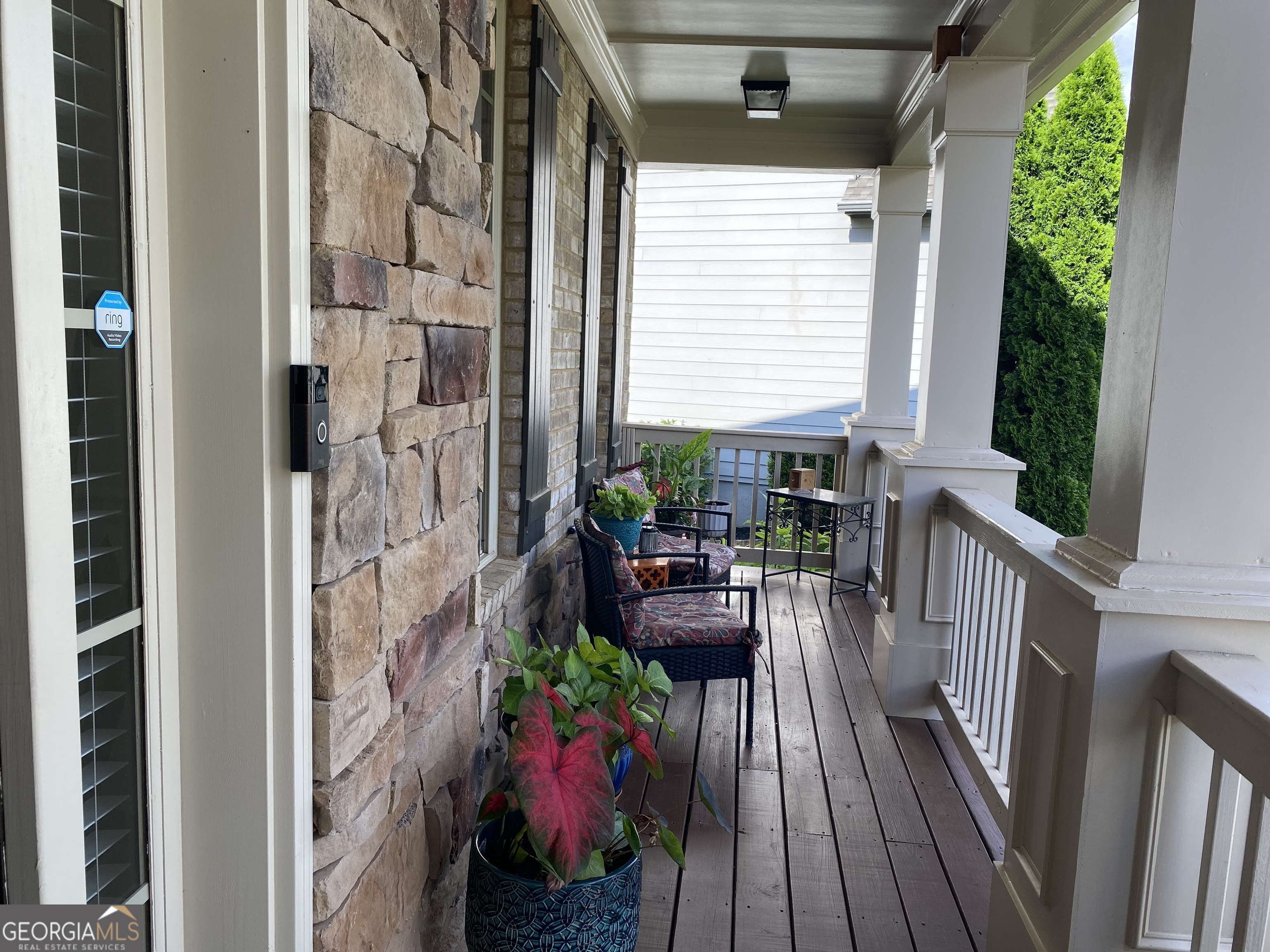 1320 Newbridge Circle Property Photo 6
