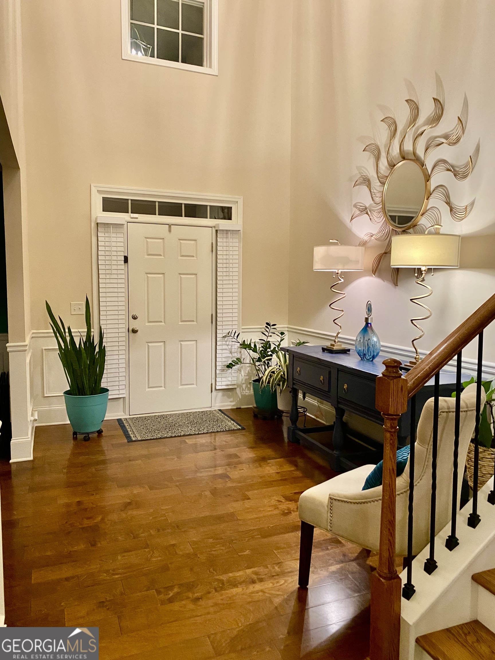 1320 Newbridge Circle Property Photo 8