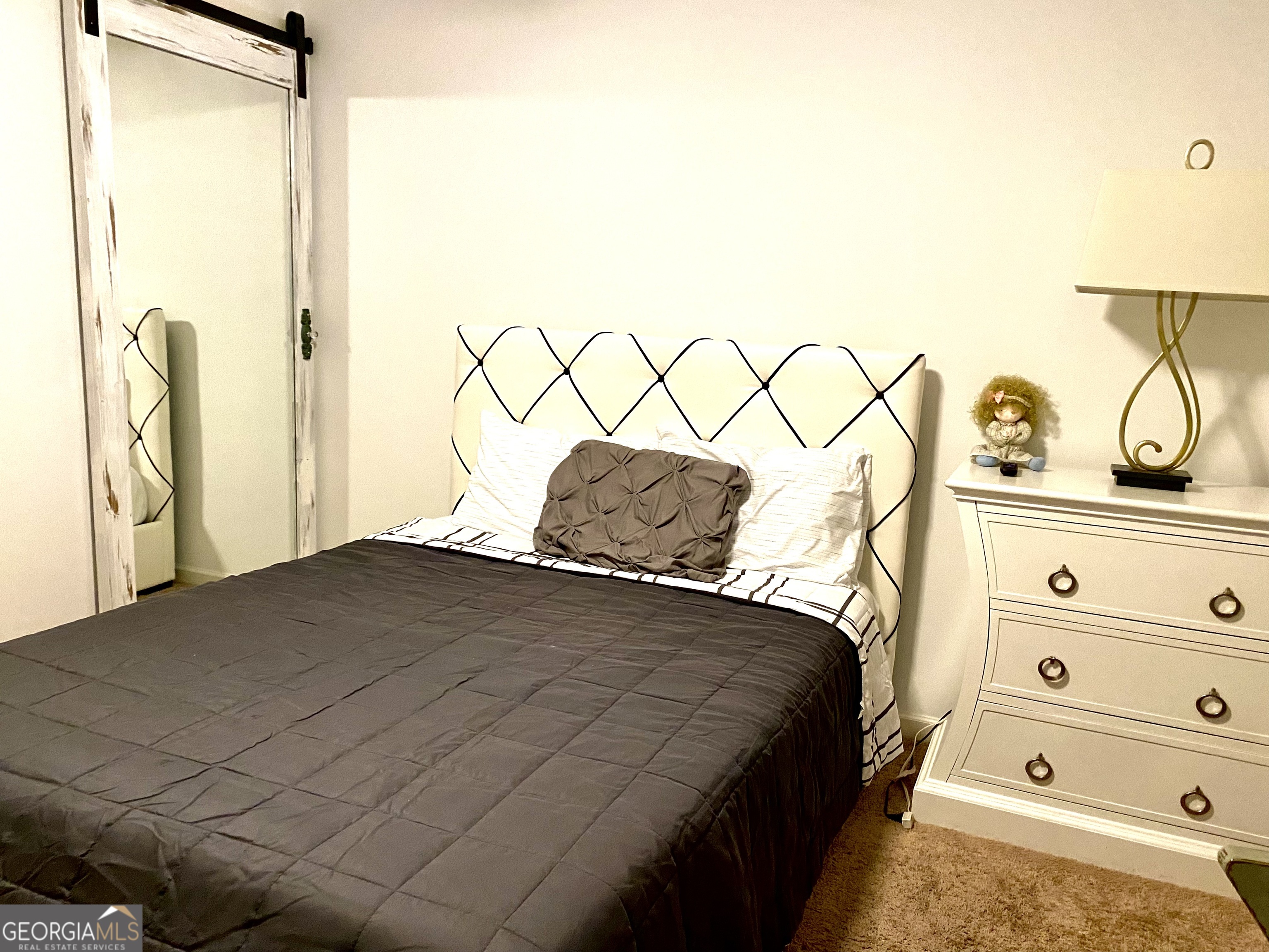 1320 Newbridge Circle Property Photo 28