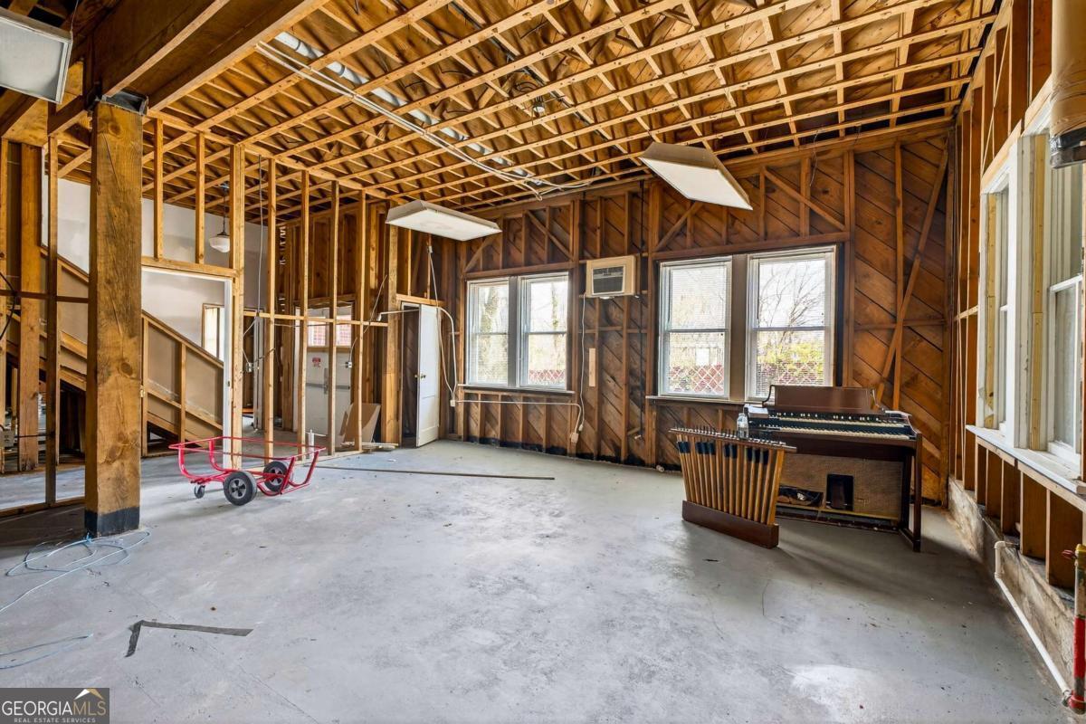 669 Dill Avenue Sw Property Photo 23