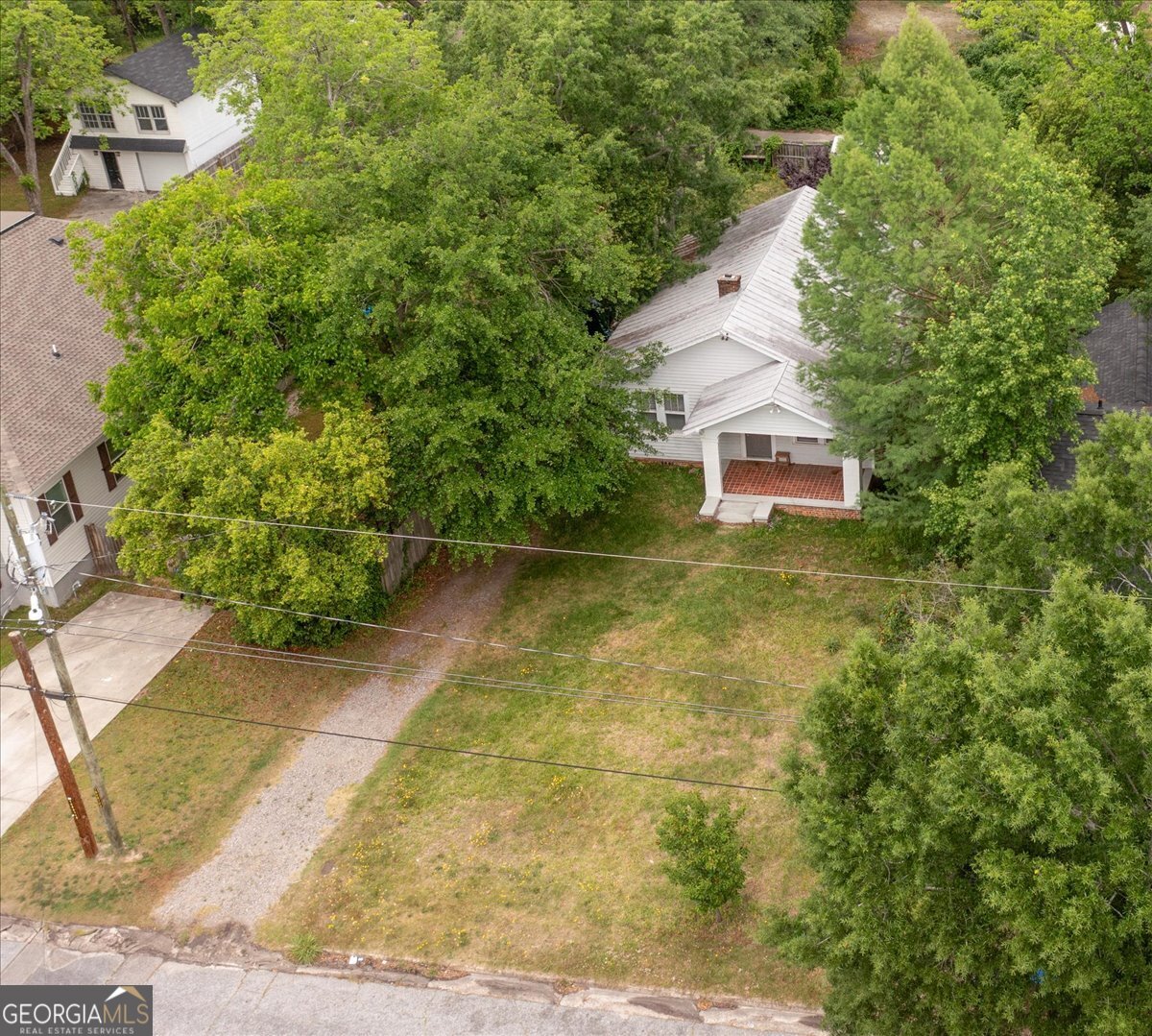 1823 Starnes Street Property Photo 2