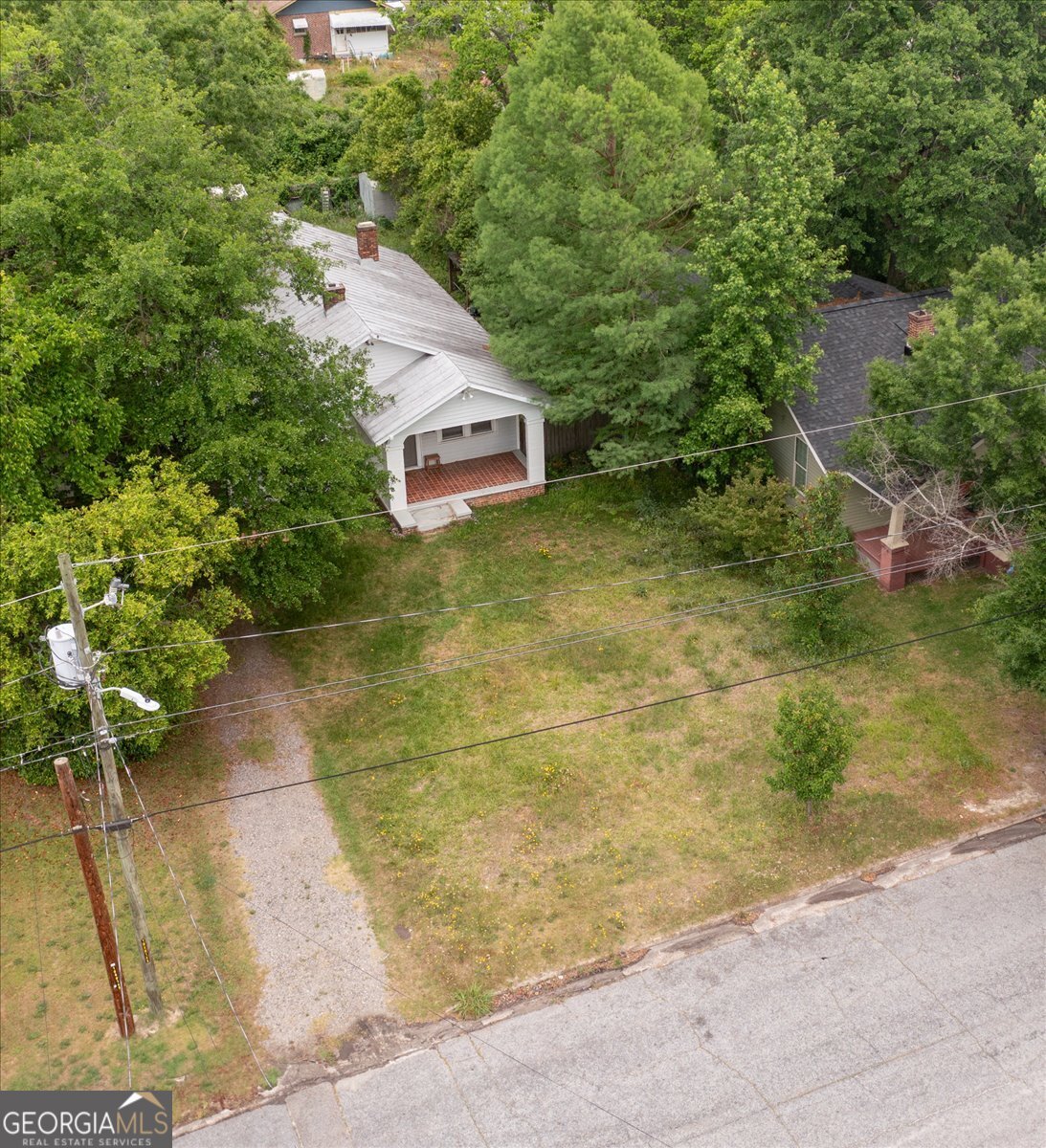 1823 Starnes Street Property Photo 6