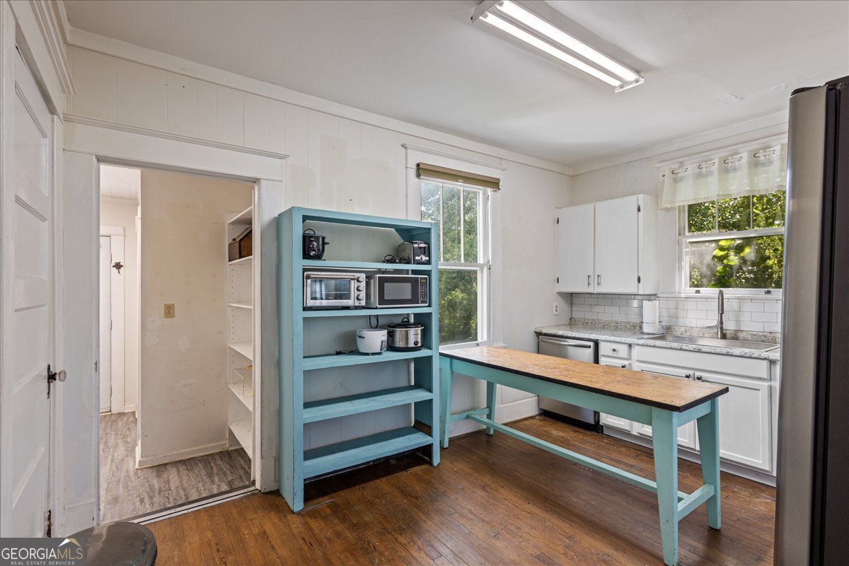 1823 Starnes Street Property Photo 16