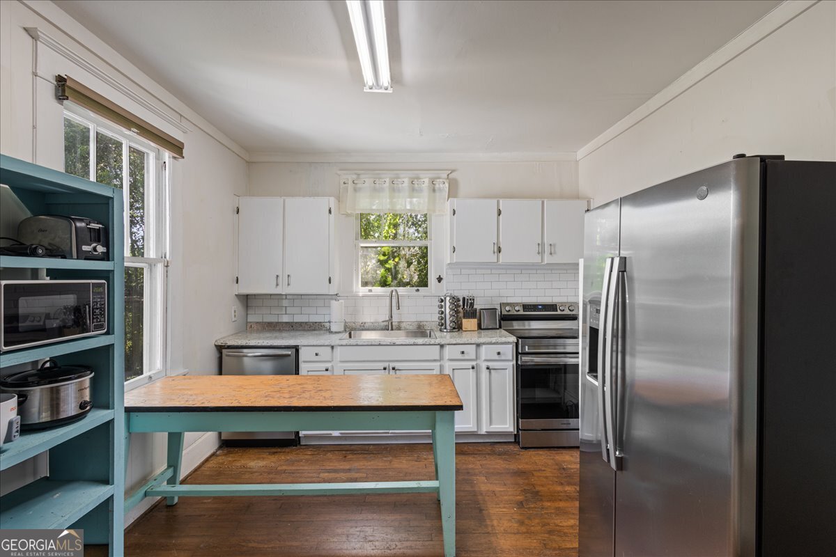 1823 Starnes Street Property Photo 18