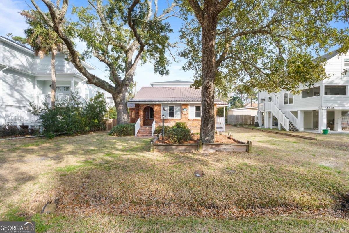 912 Jones Avenue Property Photo 3