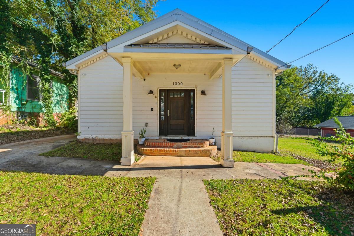 1000 Linam Avenue Se Property Photo 1