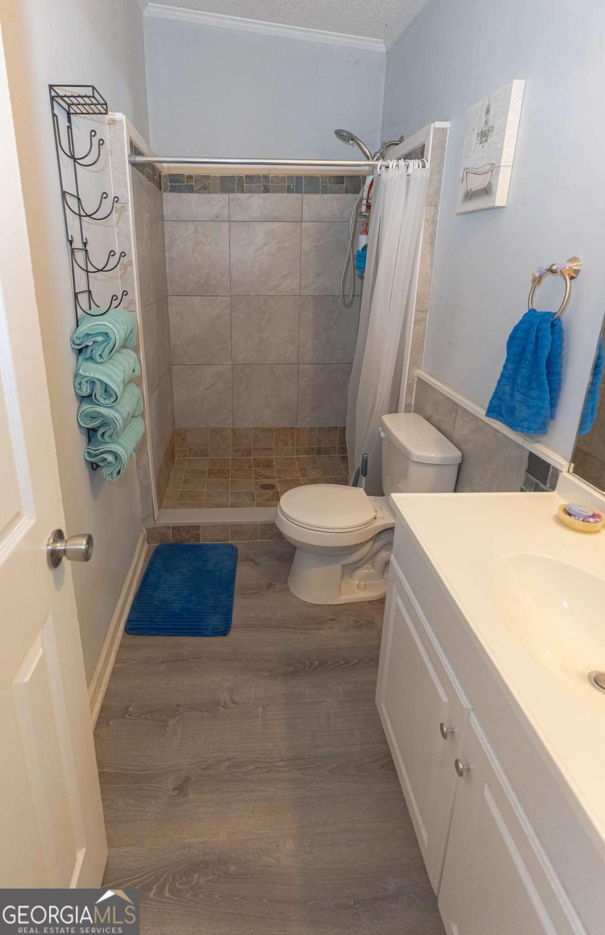 1170 River Woods Drive Property Photo 5